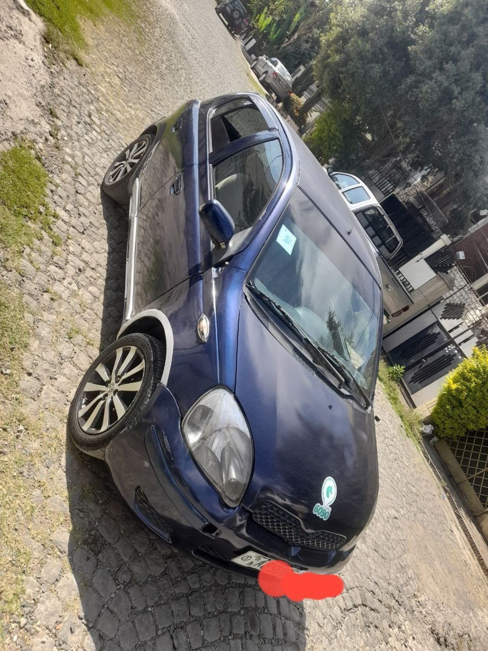 2003 Toyota Vitz