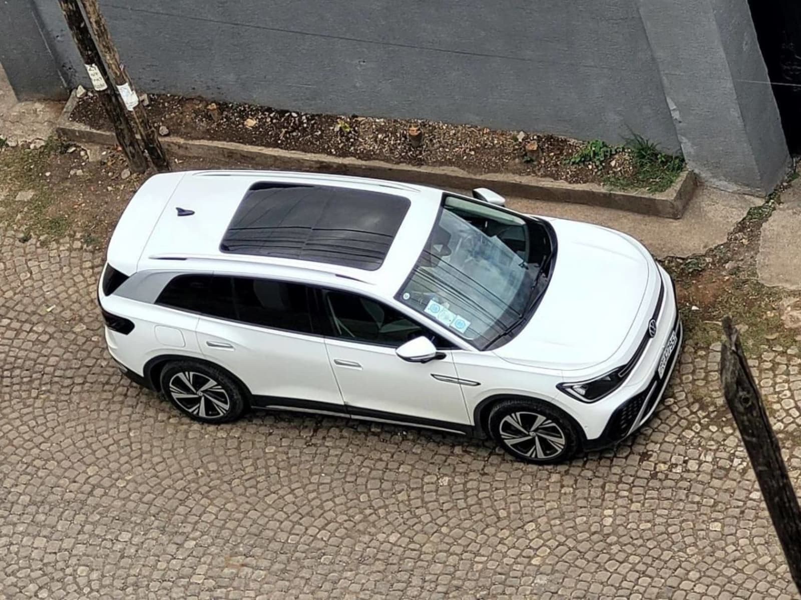 2022 Volkswagen ID6 — photo 3
