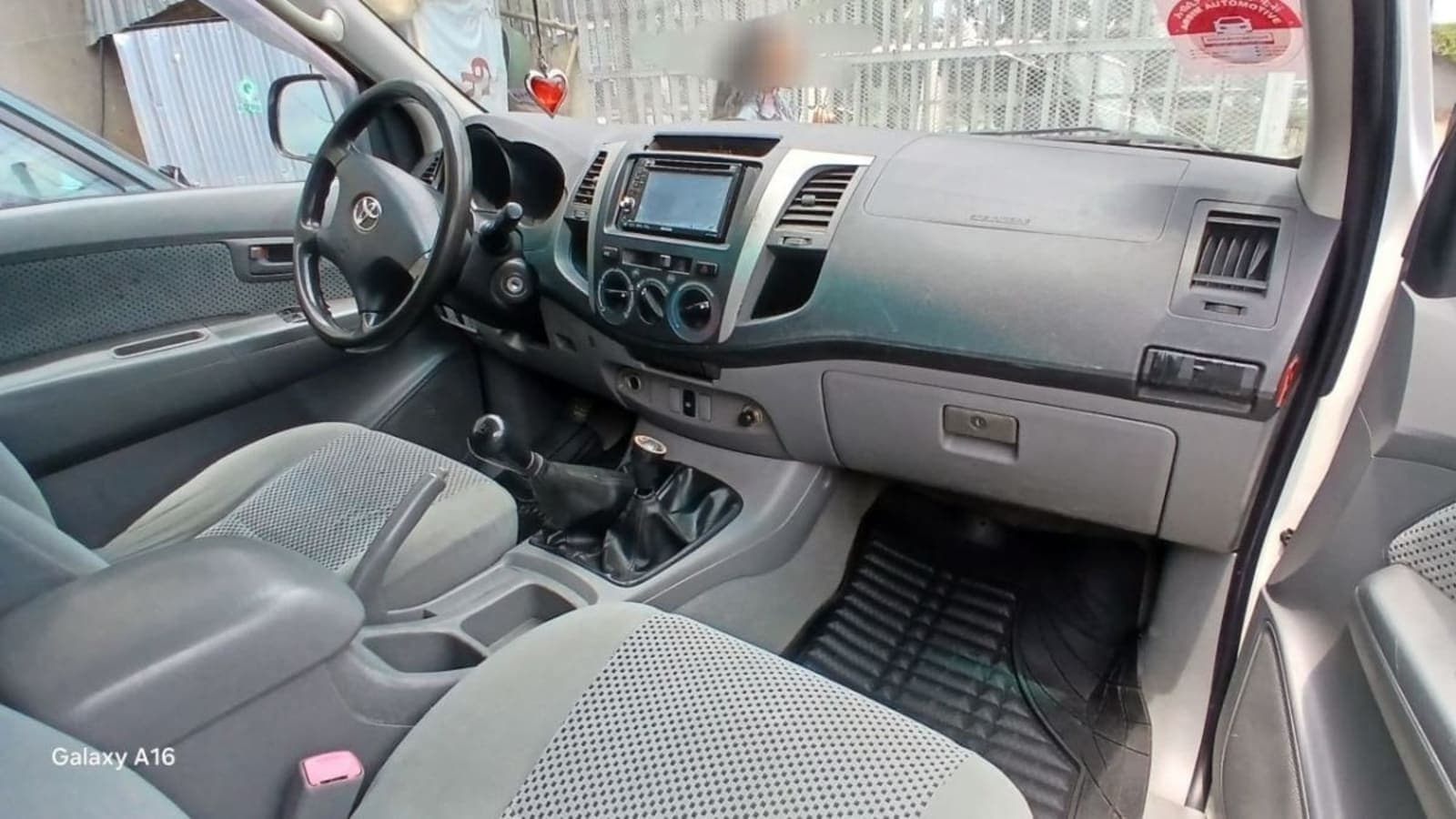 2008 Toyota Hilux King Cab — photo 4