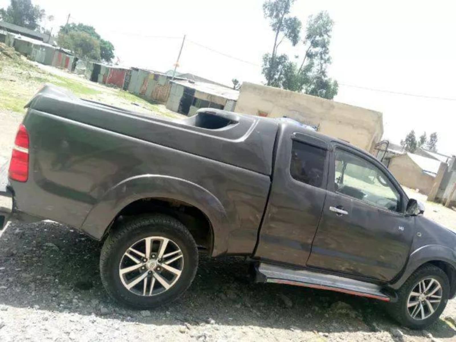 2010 Toyota Hilux Single Cab — photo 2
