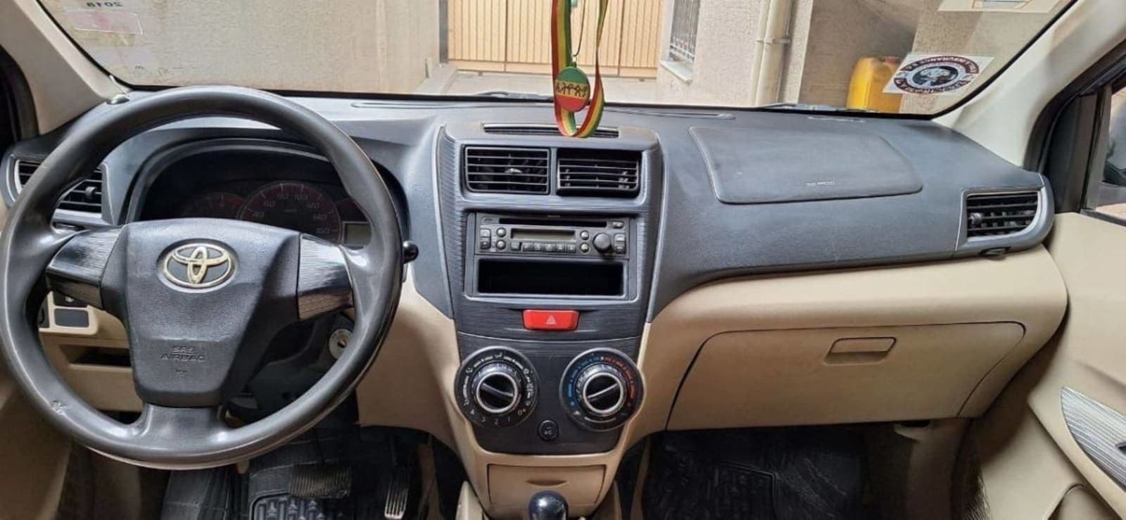 2013 Toyota Avanza โ photo 3