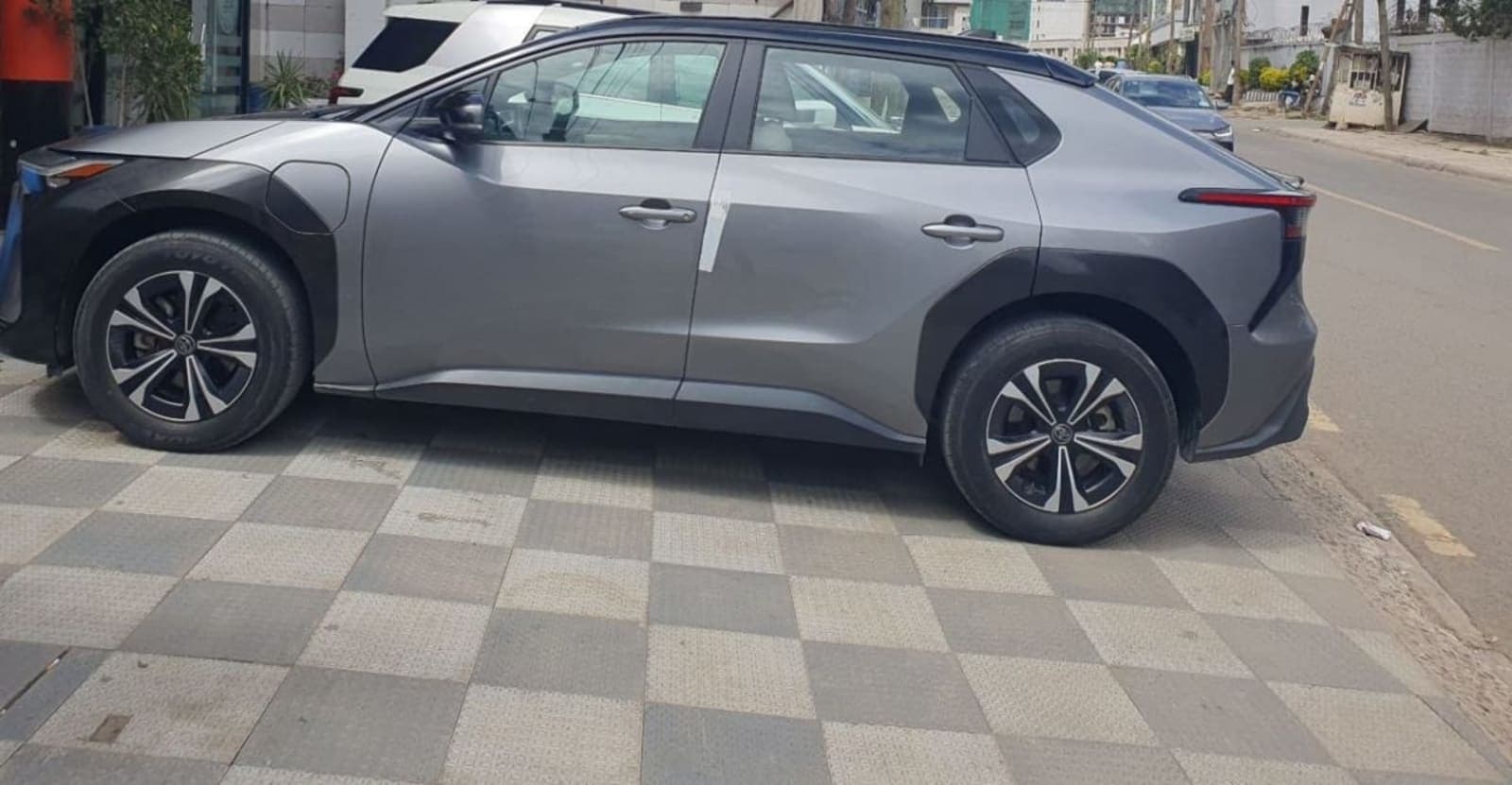 2022 Toyota bz4x Awd ultra — photo 5