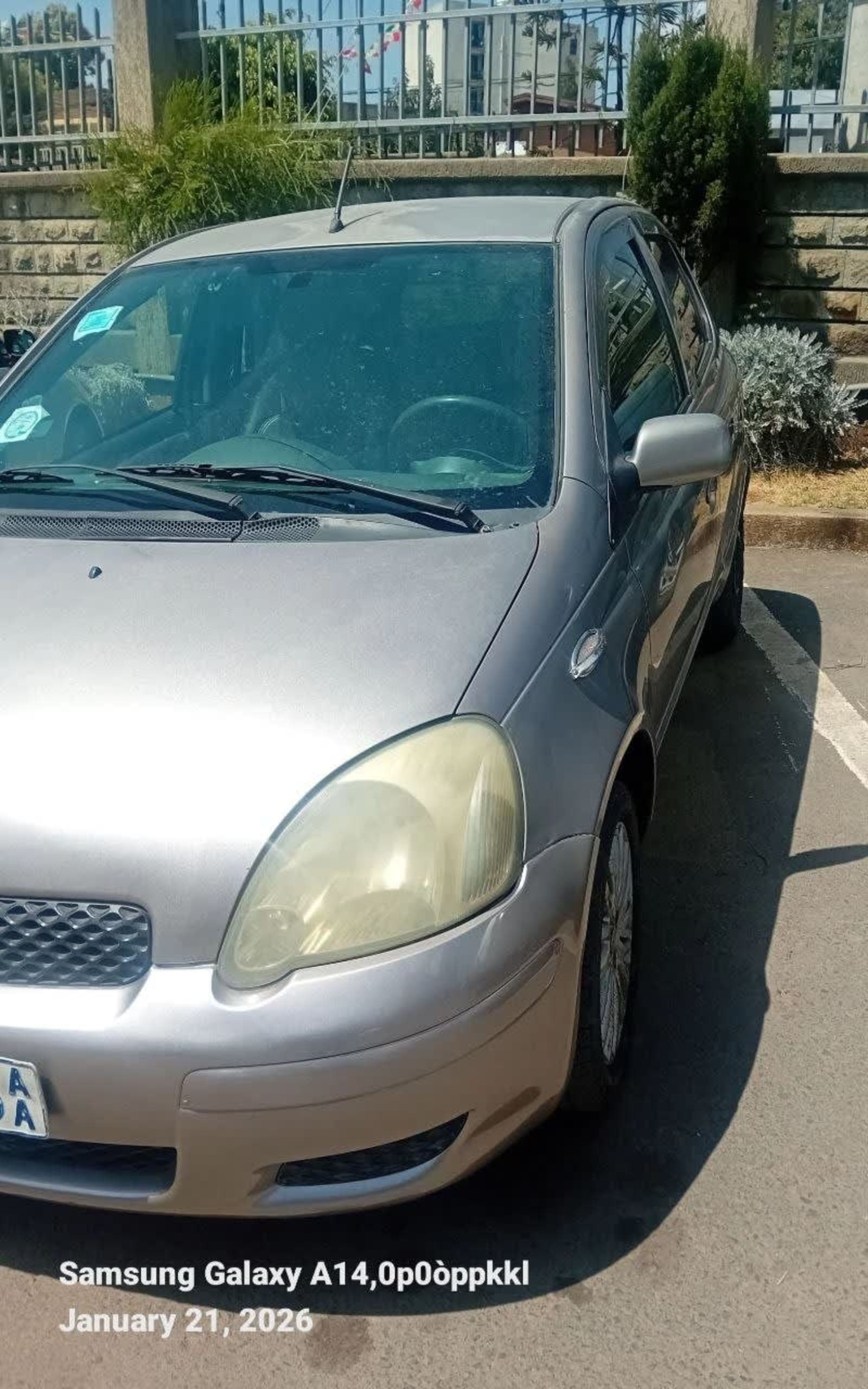 2002 Toyota Vitz