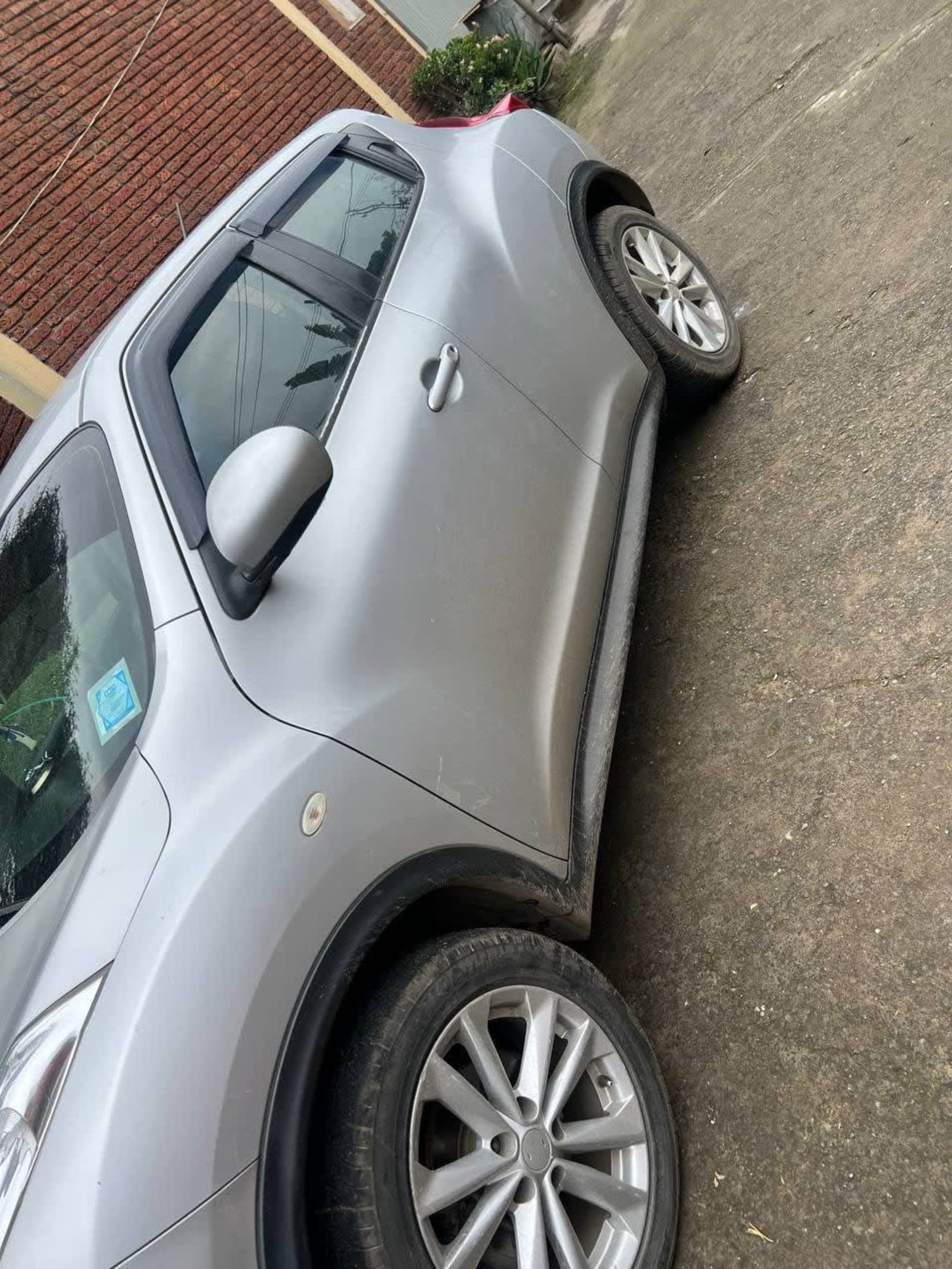 2012 Nissan Juke โ photo 2