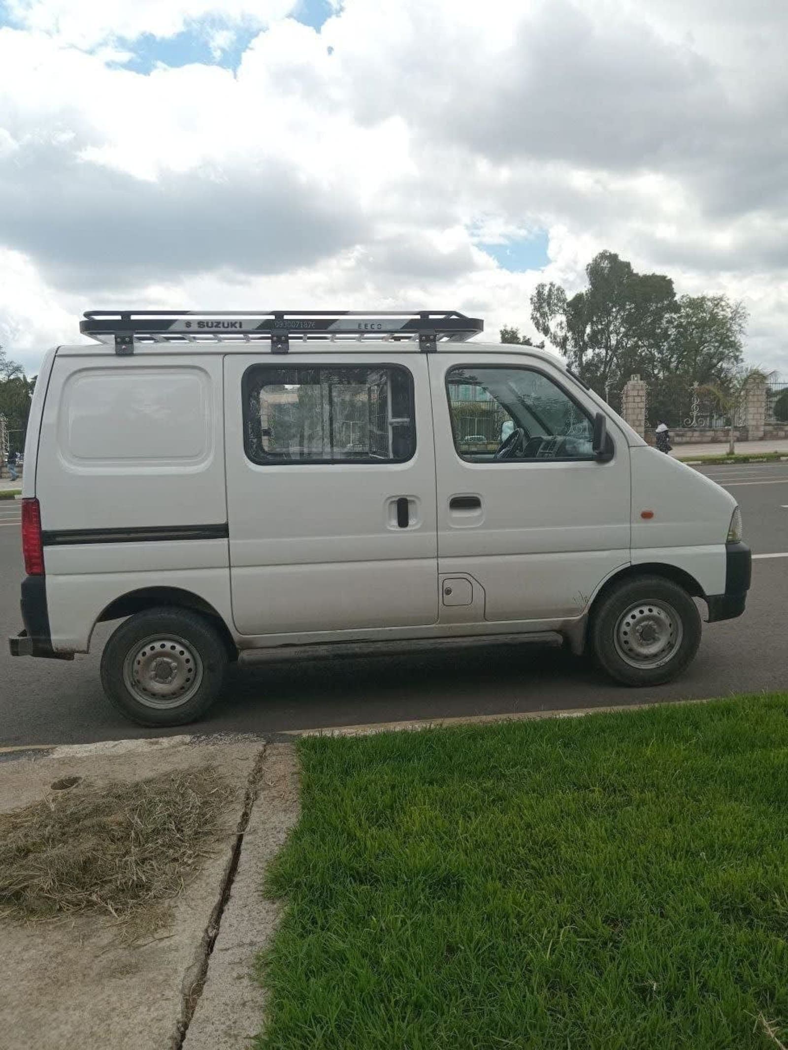 2025 SUZUKI ECCO — photo 5