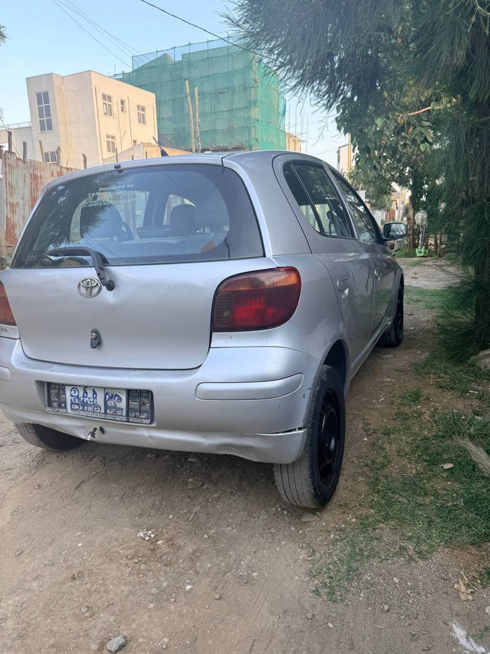2003 Toyota Vitz — photo 6