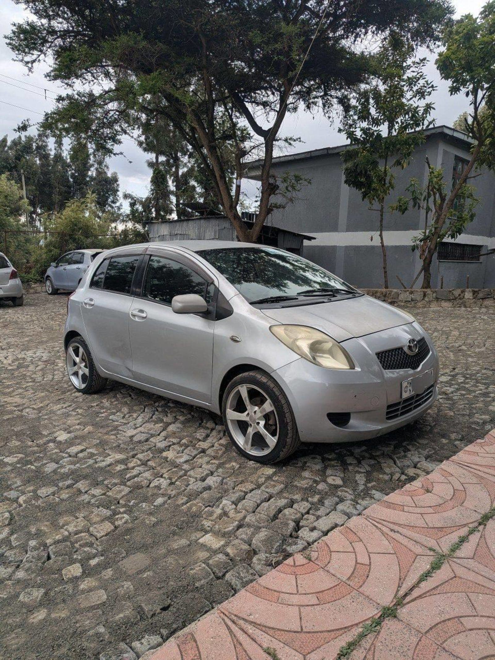 2006 Toyota Yaris compact — photo 4