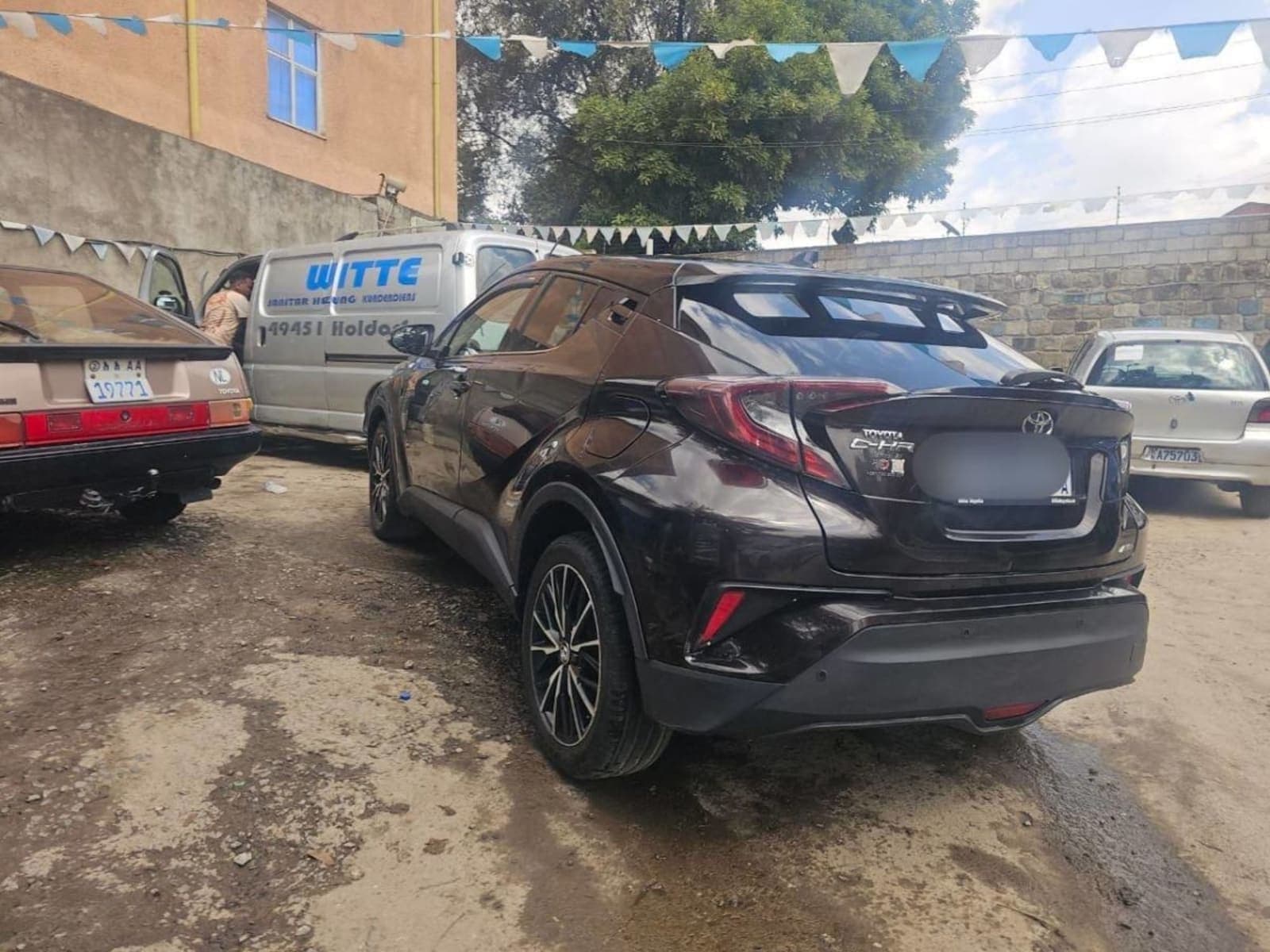 2020 Toyota CHR — photo 2