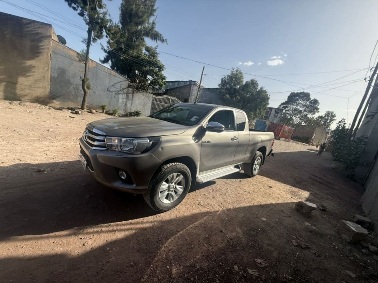 2017 Toyota Revo King Cab โ photo 2