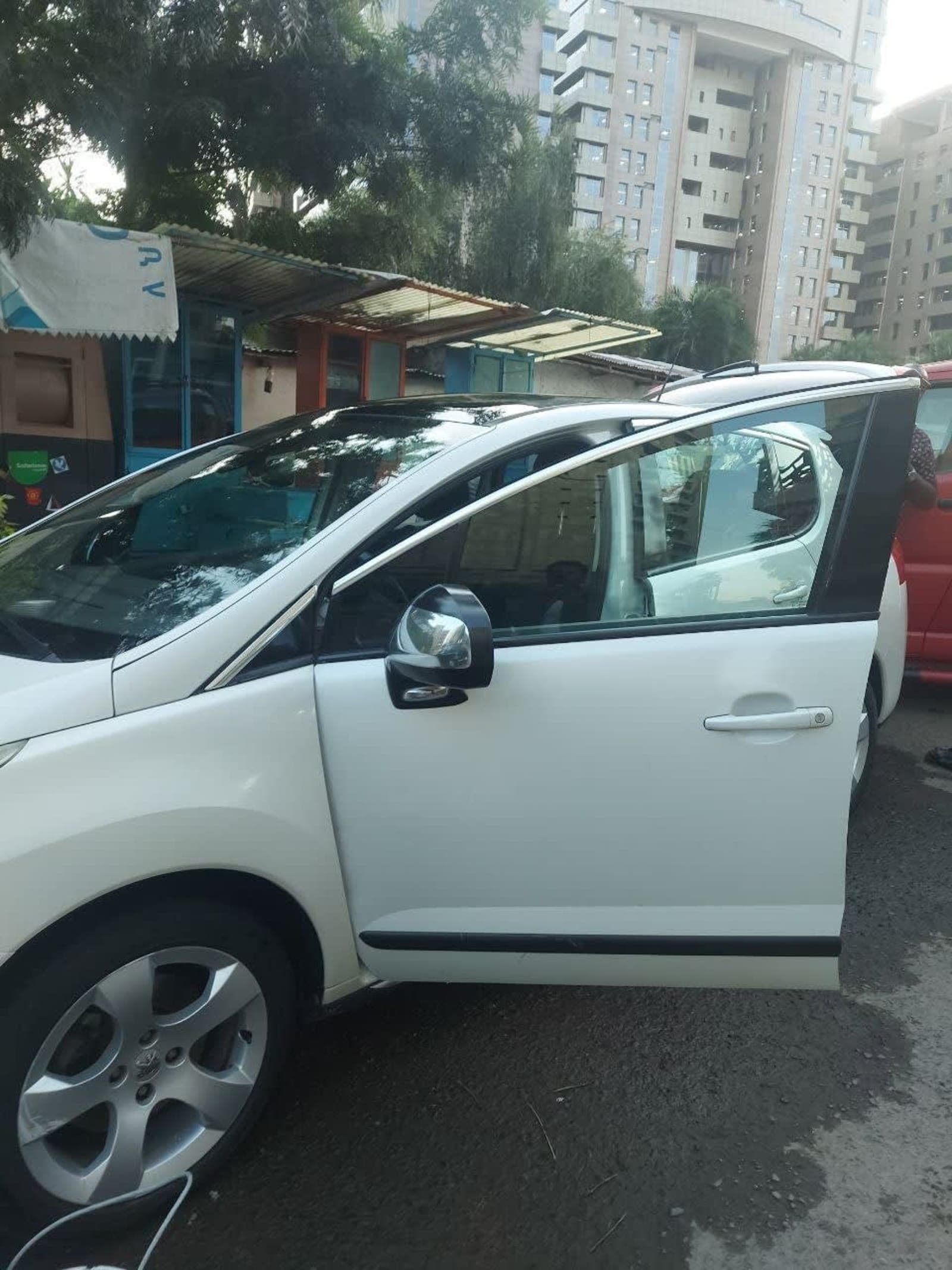 2012 Peugeot 3008 — photo 6