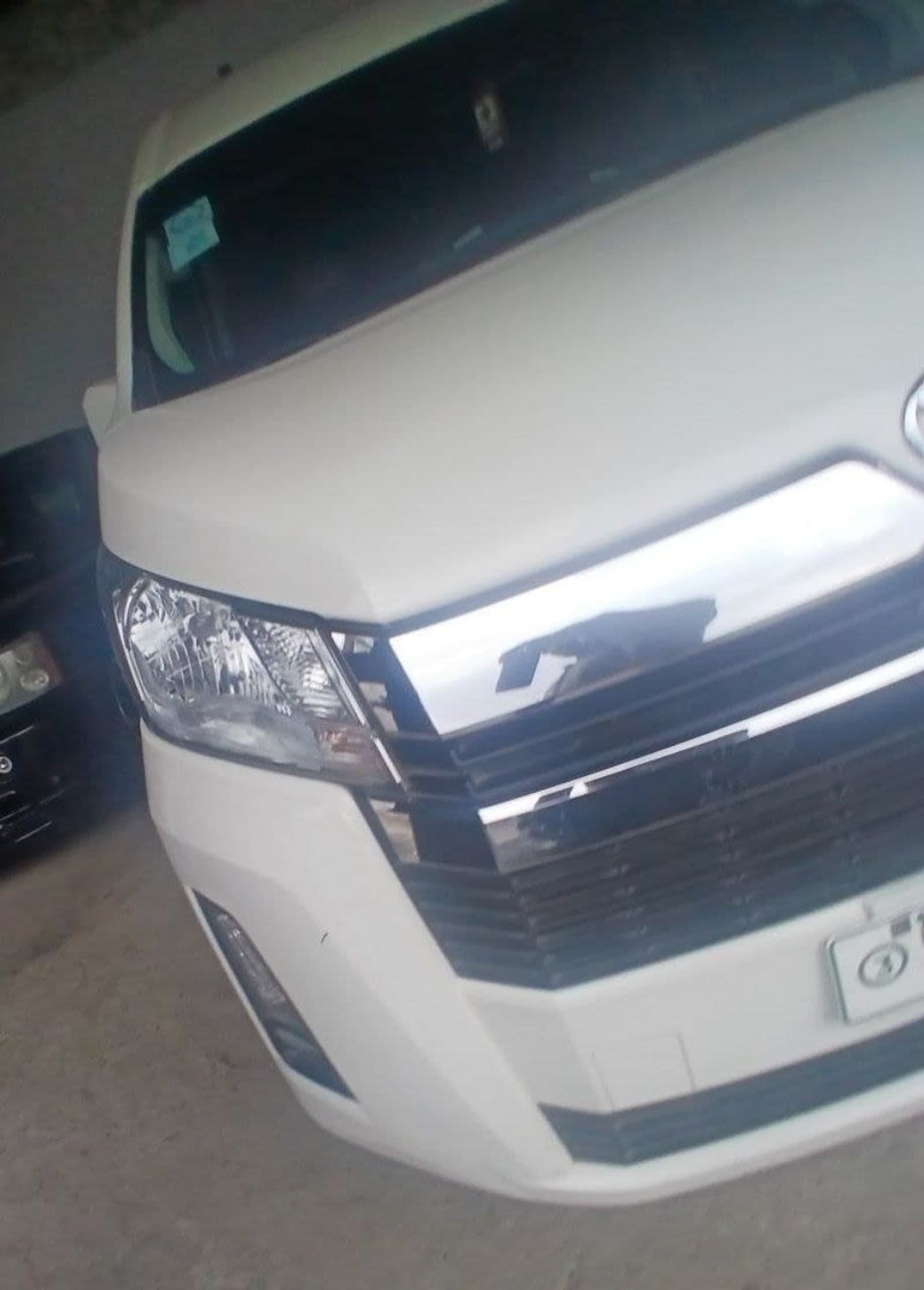 2021 Toyota HIACE Highroof GL โ photo 2