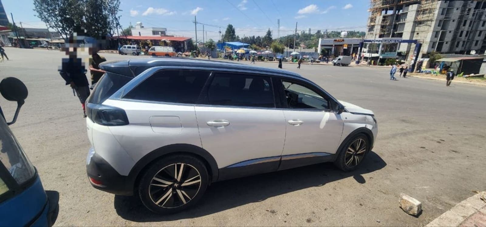 2022 Peugeot 5008 GT — photo 6