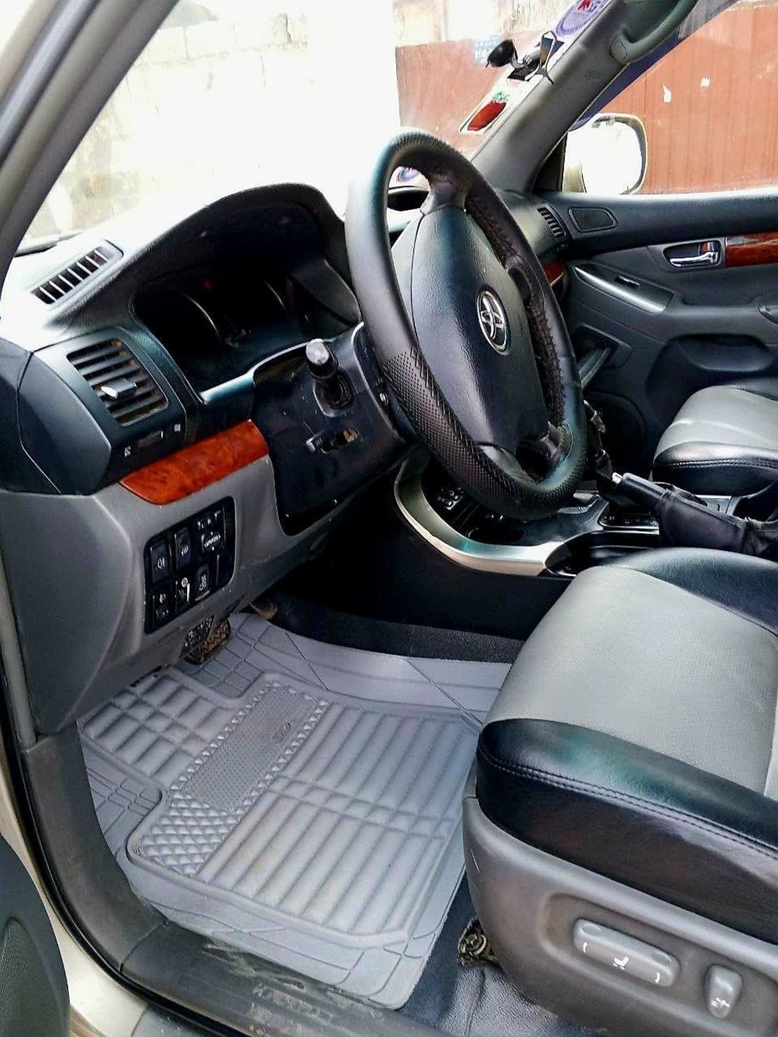 2006 Toyota Land Cruiser Prado — photo 6