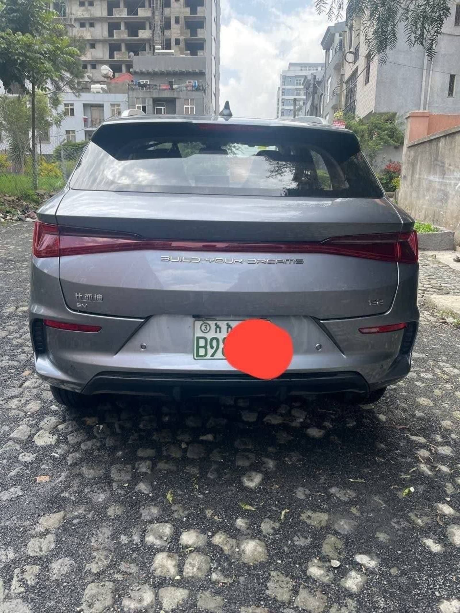 2024 BYD E2 — photo 3