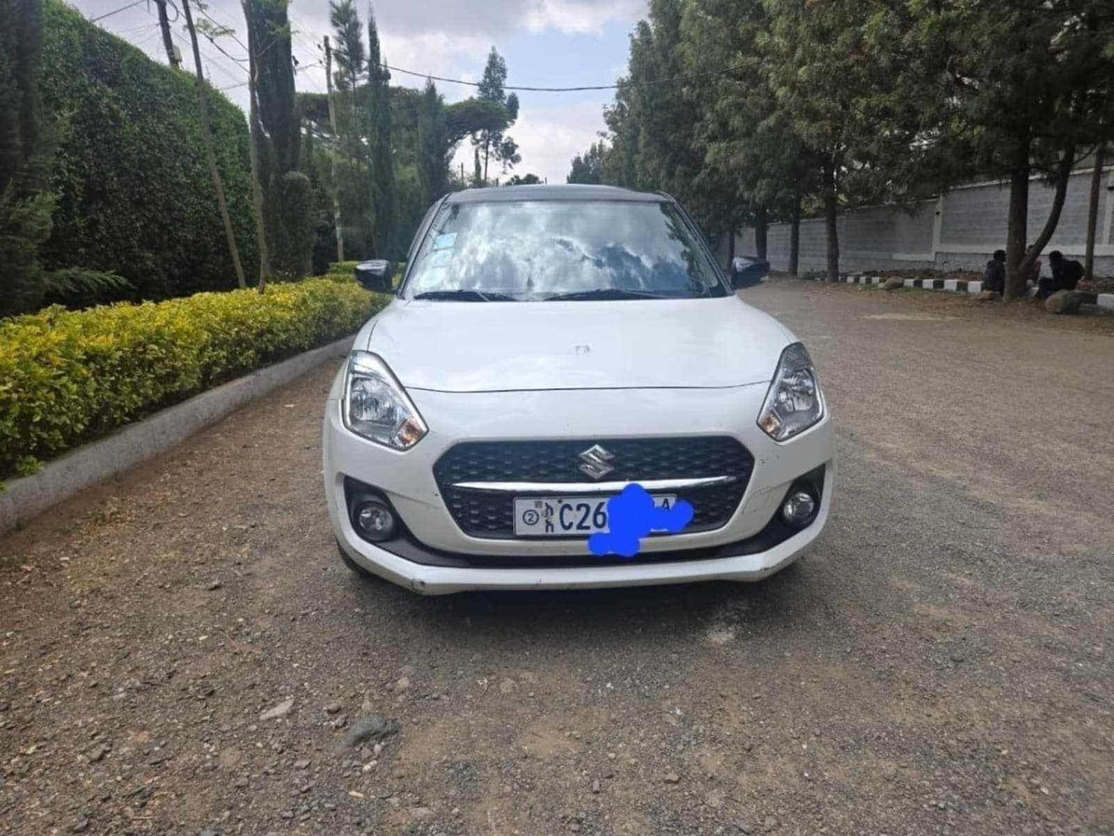 2022 Suzuki Swift — photo 2