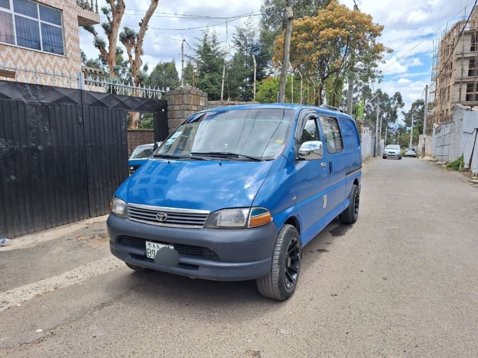 2002 Toyota Hiace Dolphine