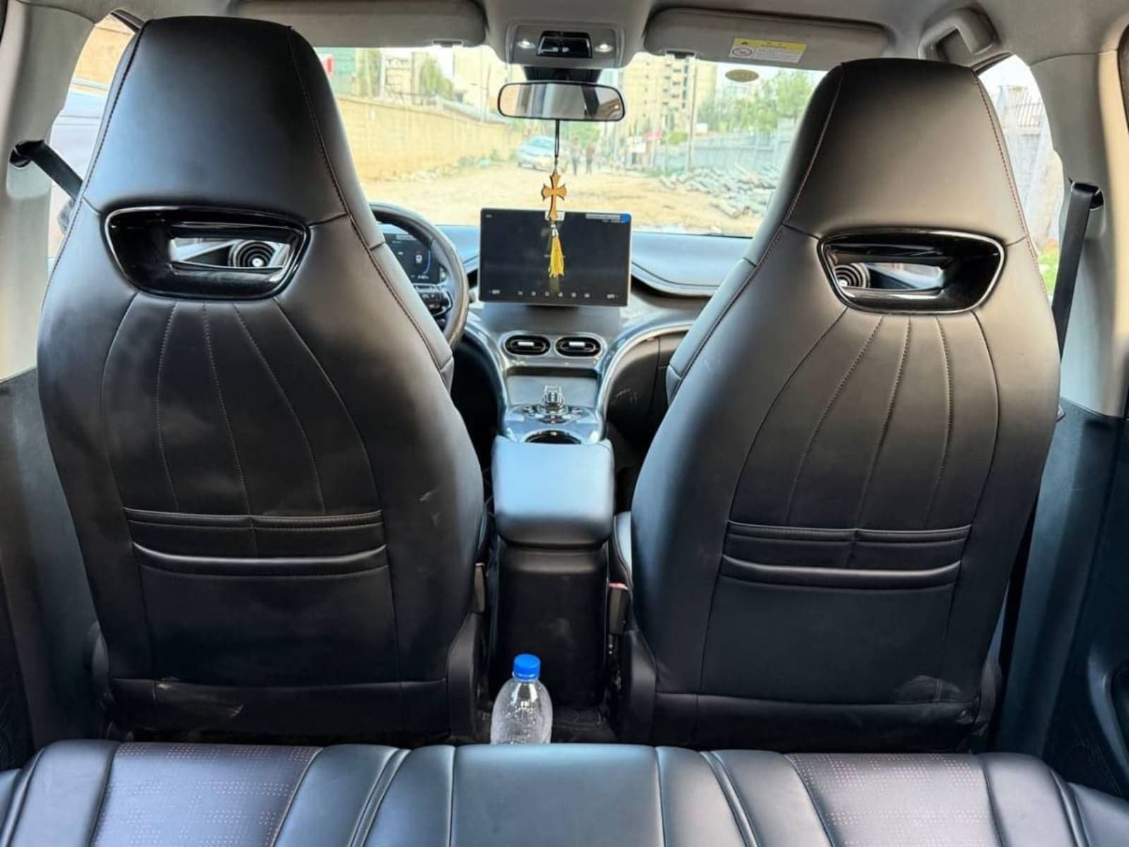 2025 BYD E2 — photo 3
