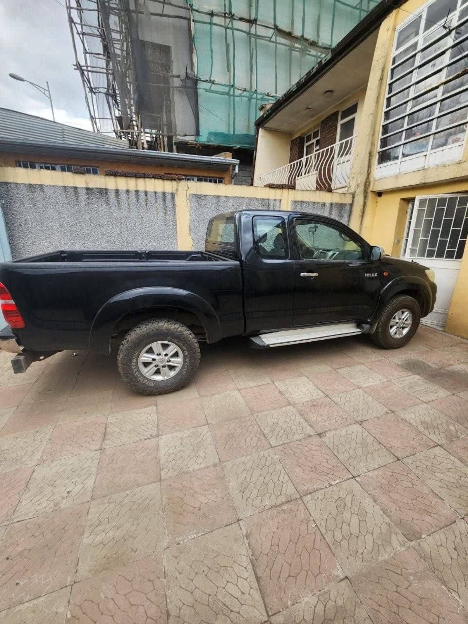 2012 Toyota Hilux Extra Cab — photo 2