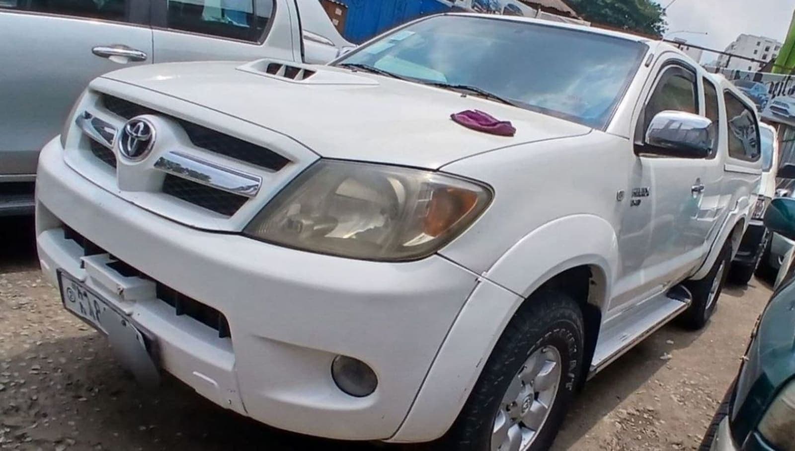 2008 Toyota Hilux Kin Cab — photo 2