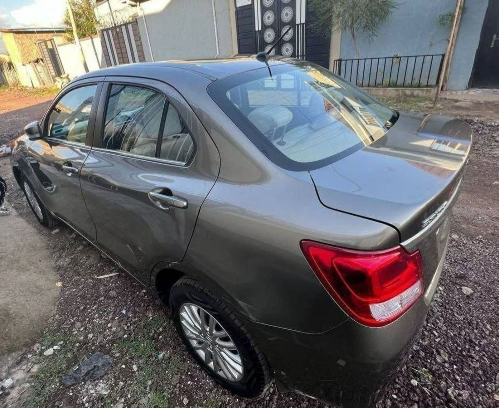 2022 Suzuki Dzire — photo 5