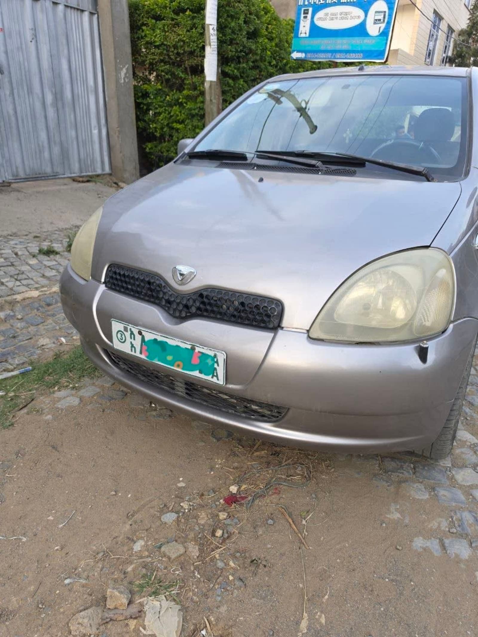 2002 Toyota Vitz