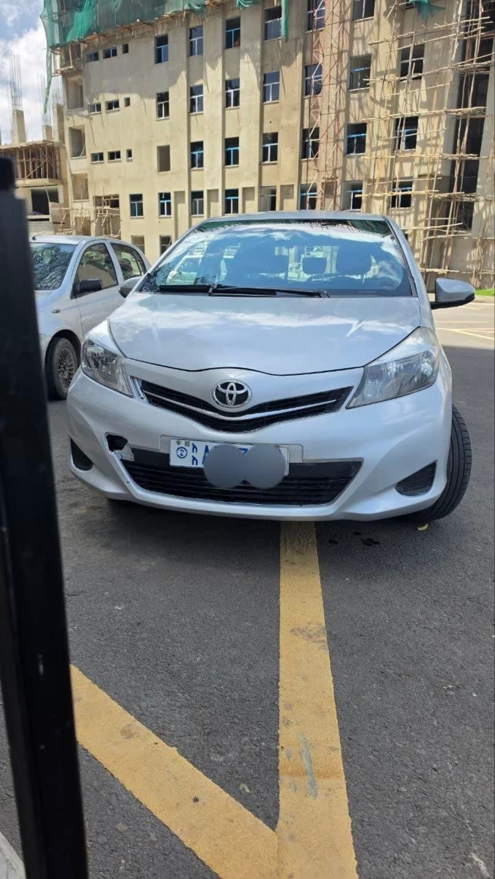 Toyota Yaris Compact — photo 4
