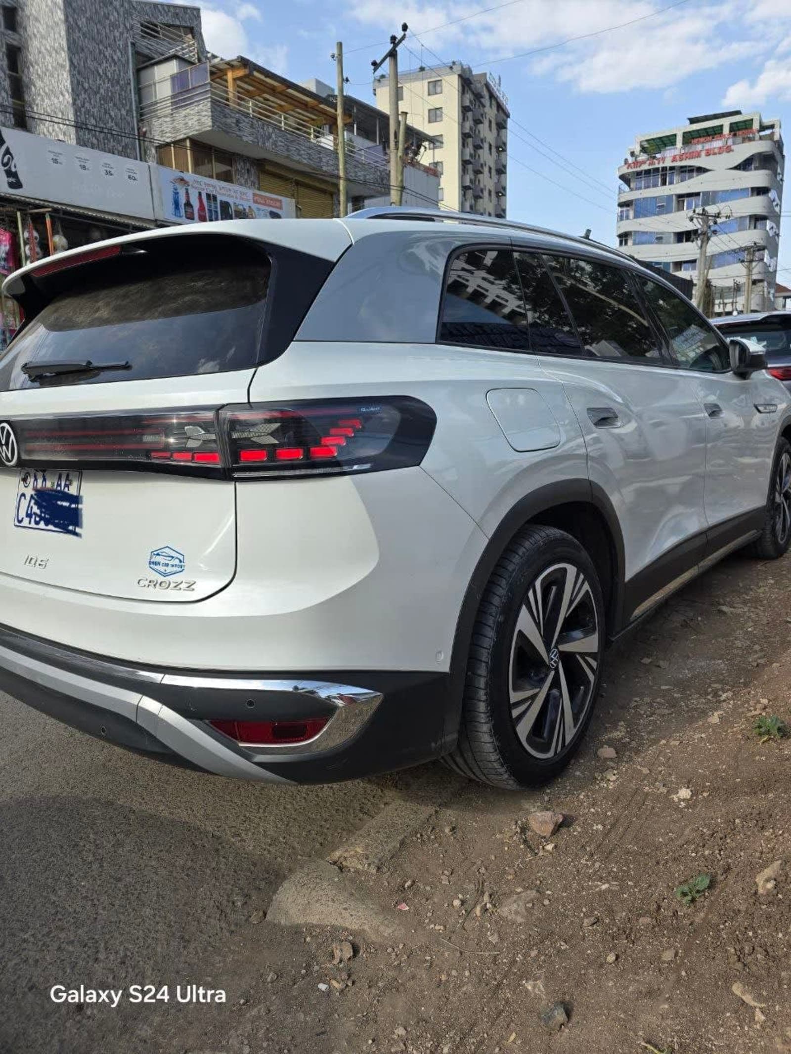 2022 Volkswagen ID6 Crozz Pro — photo 3