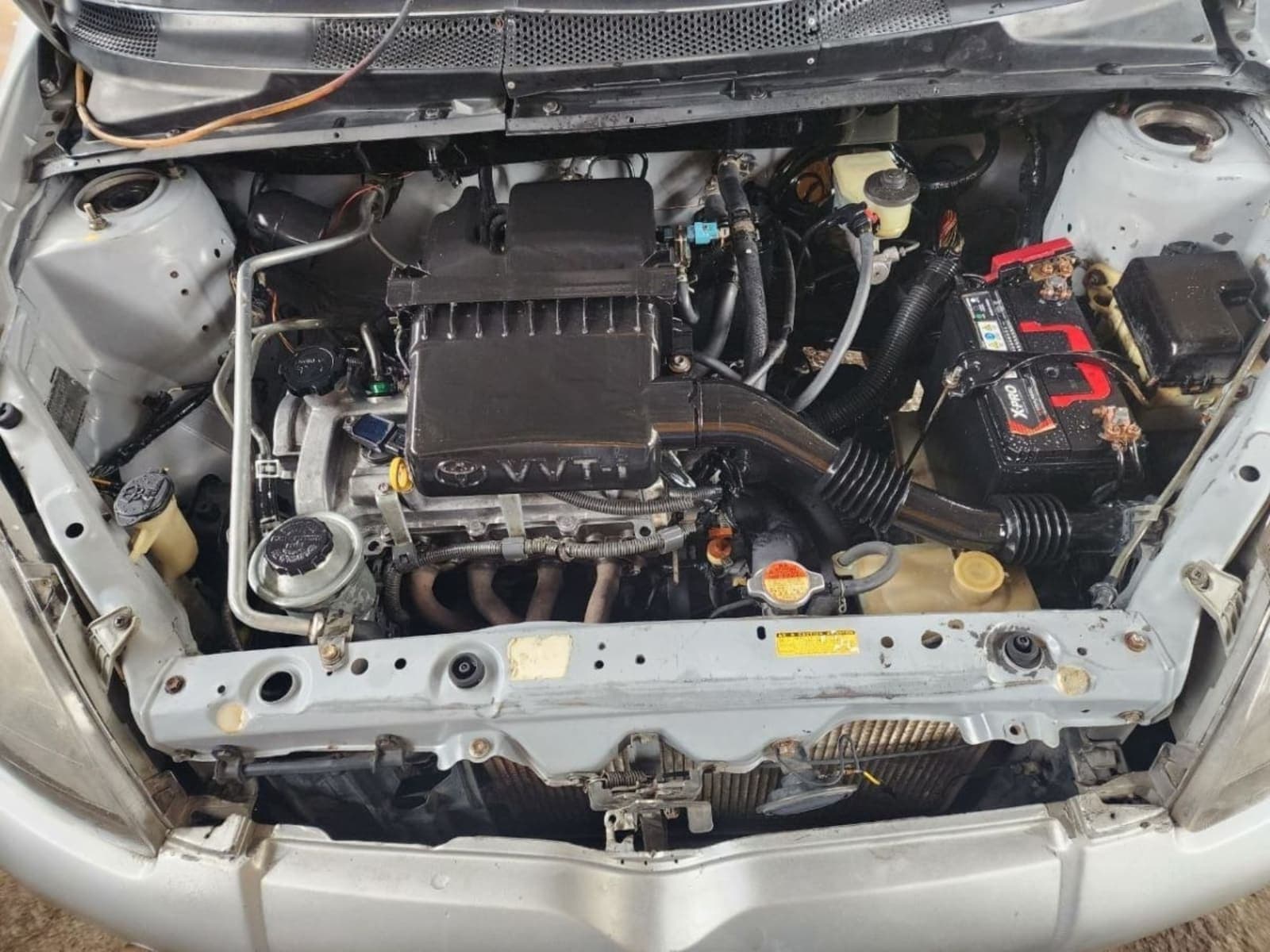 2000 Toyota Vitz — photo 3