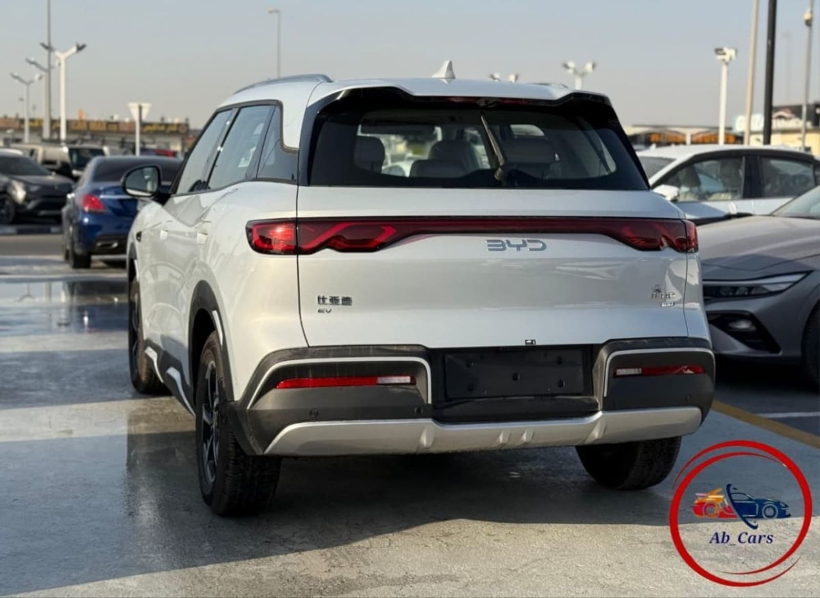 2025 BYD Yuan UP Smart Drive Edition — photo 2