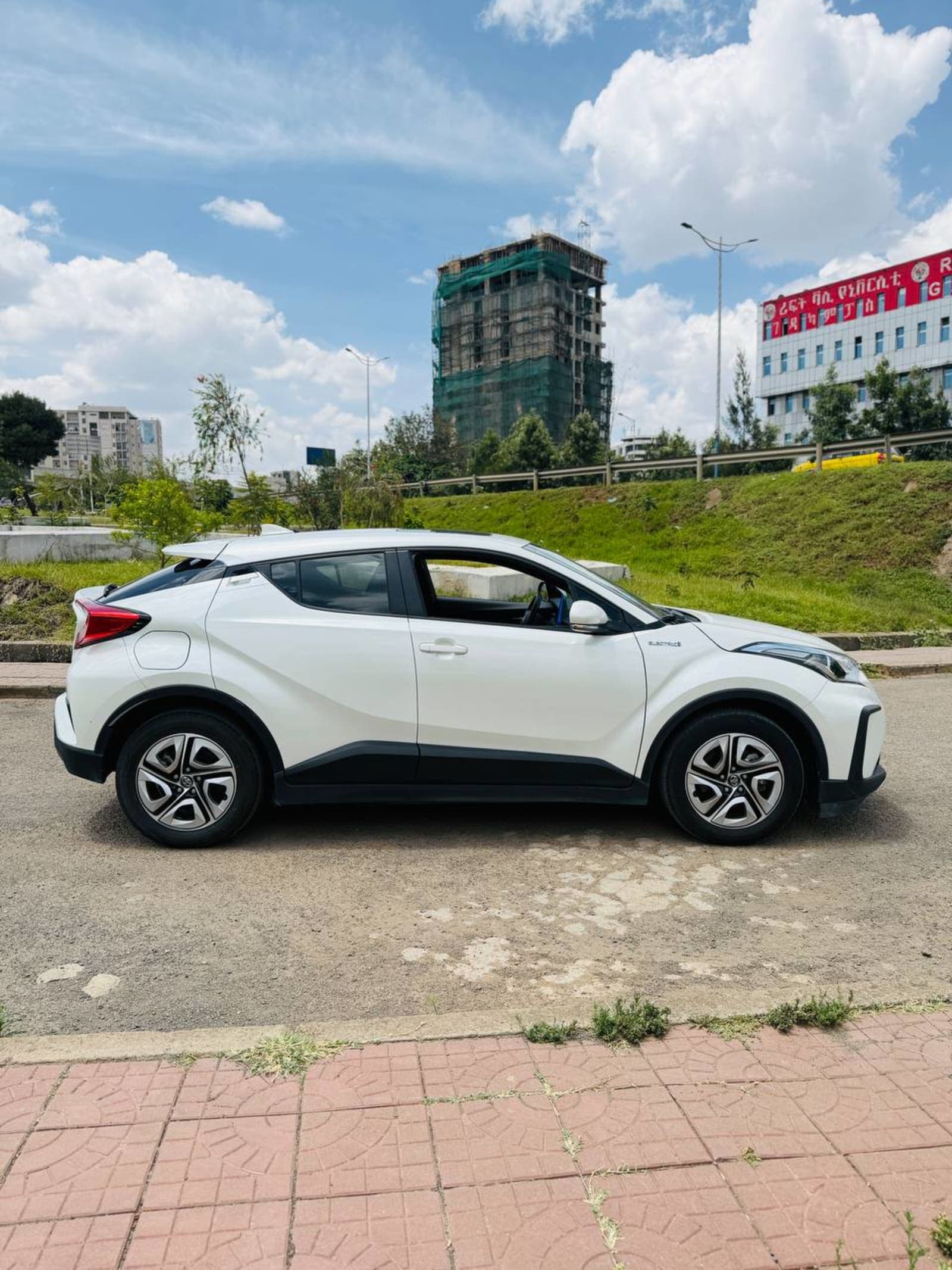 Toyota IZOA — photo 5