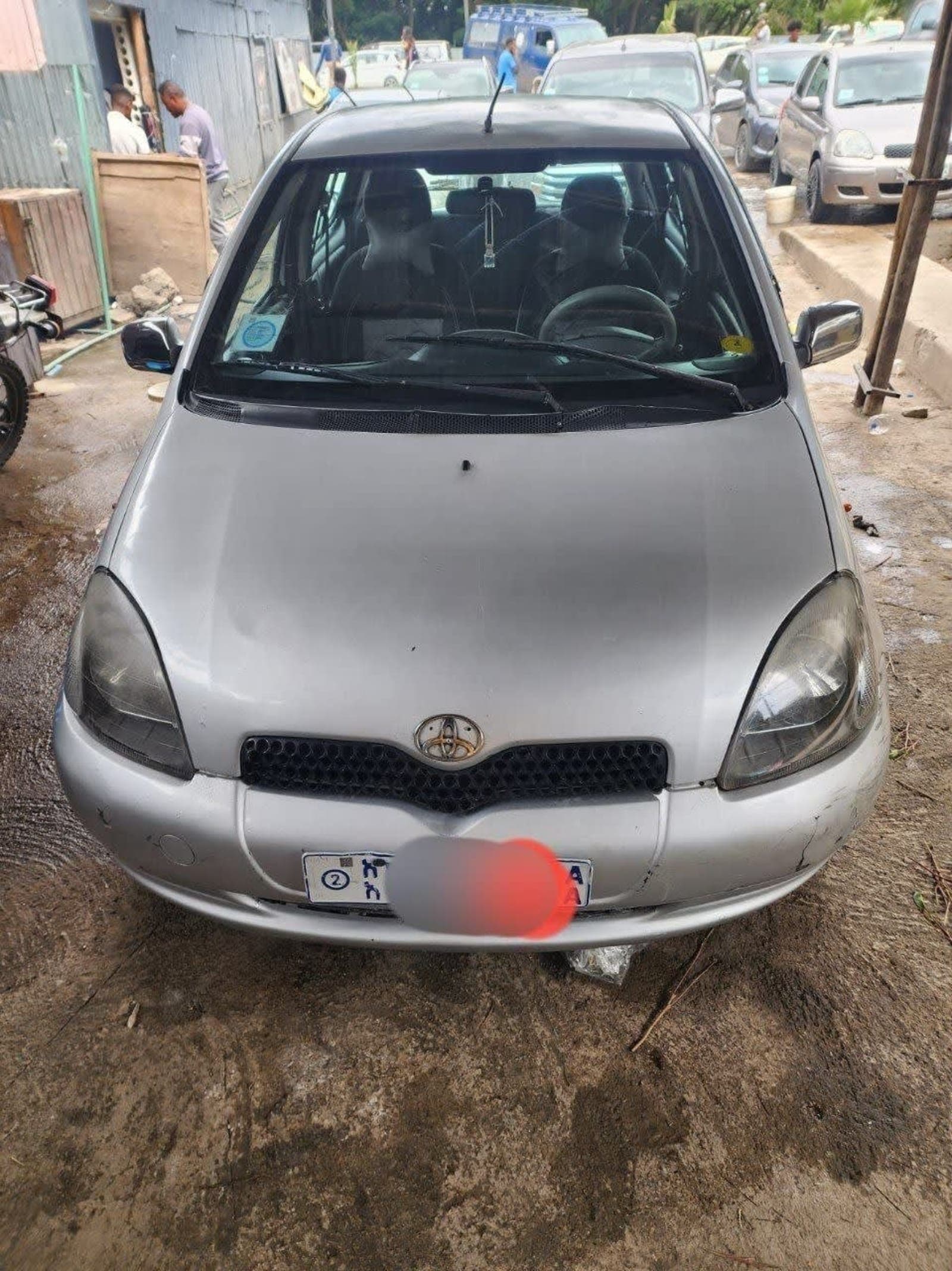 2000 Toyota Vitz