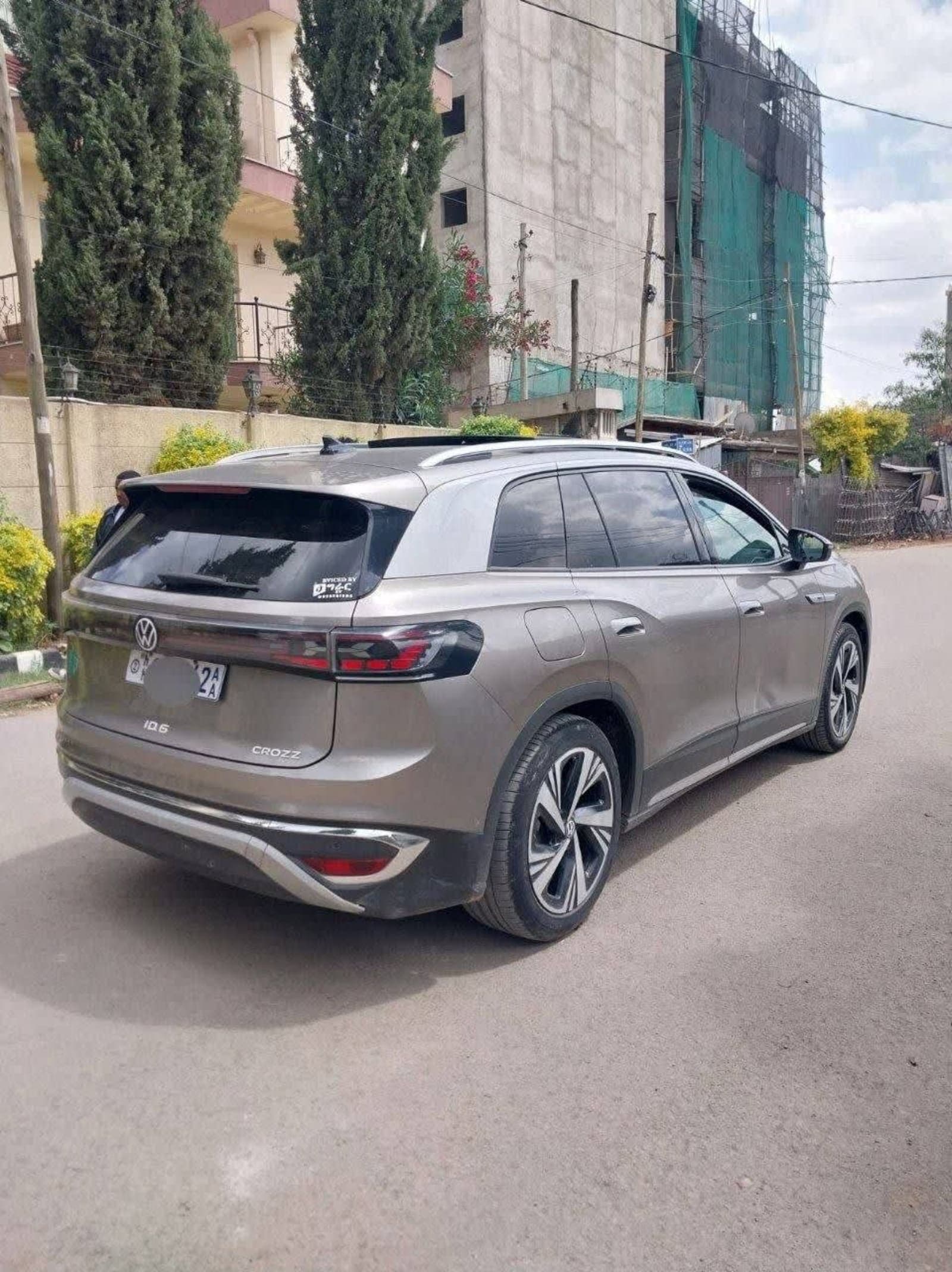 2022 Volkswagen ID.6 Crozz Pro — photo 2