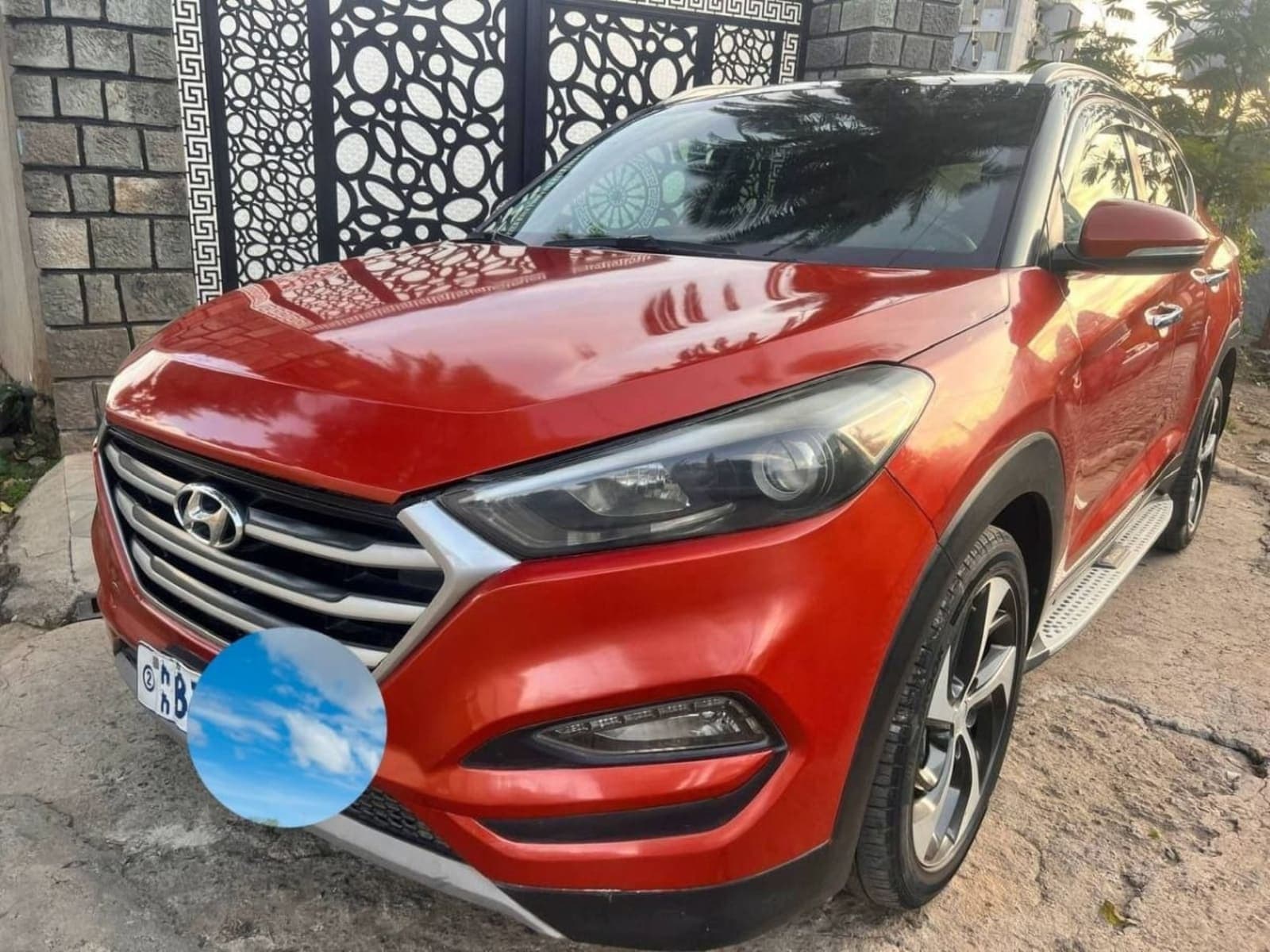 2017 HYUNDAI TUCSON โ photo 2