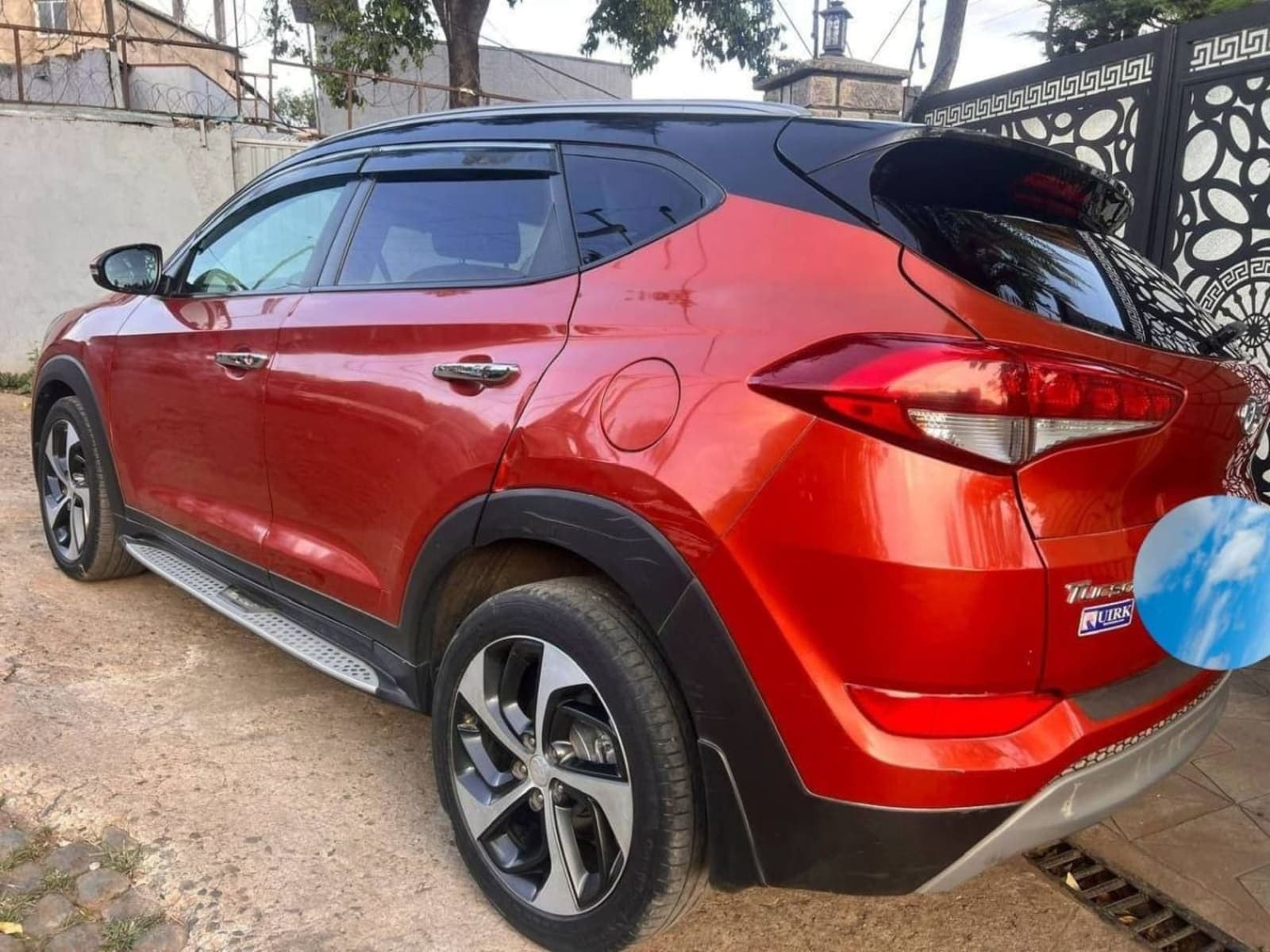 2017 HYUNDAI TUCSON โ photo 4