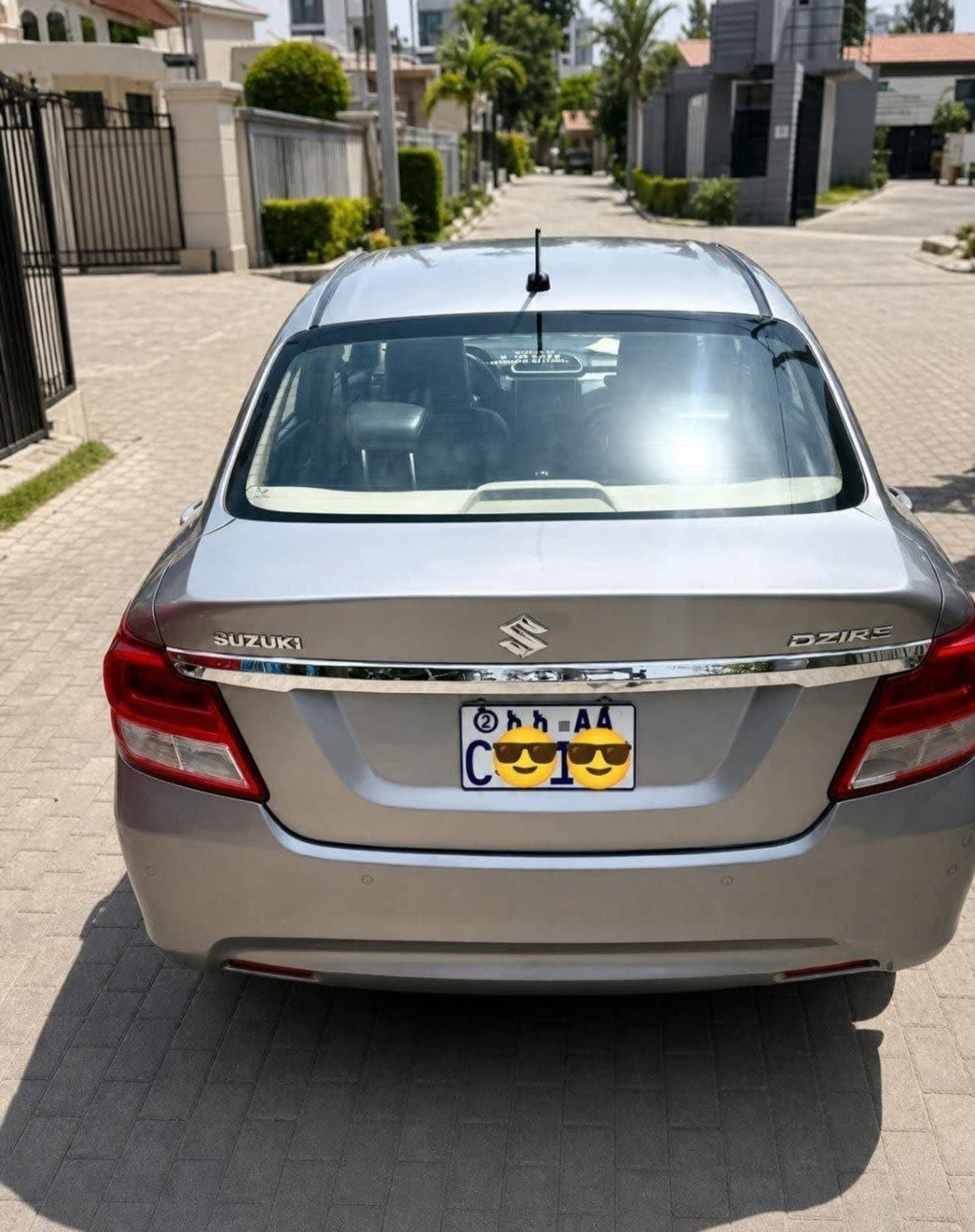 2022 Suzuki Dzire — photo 2