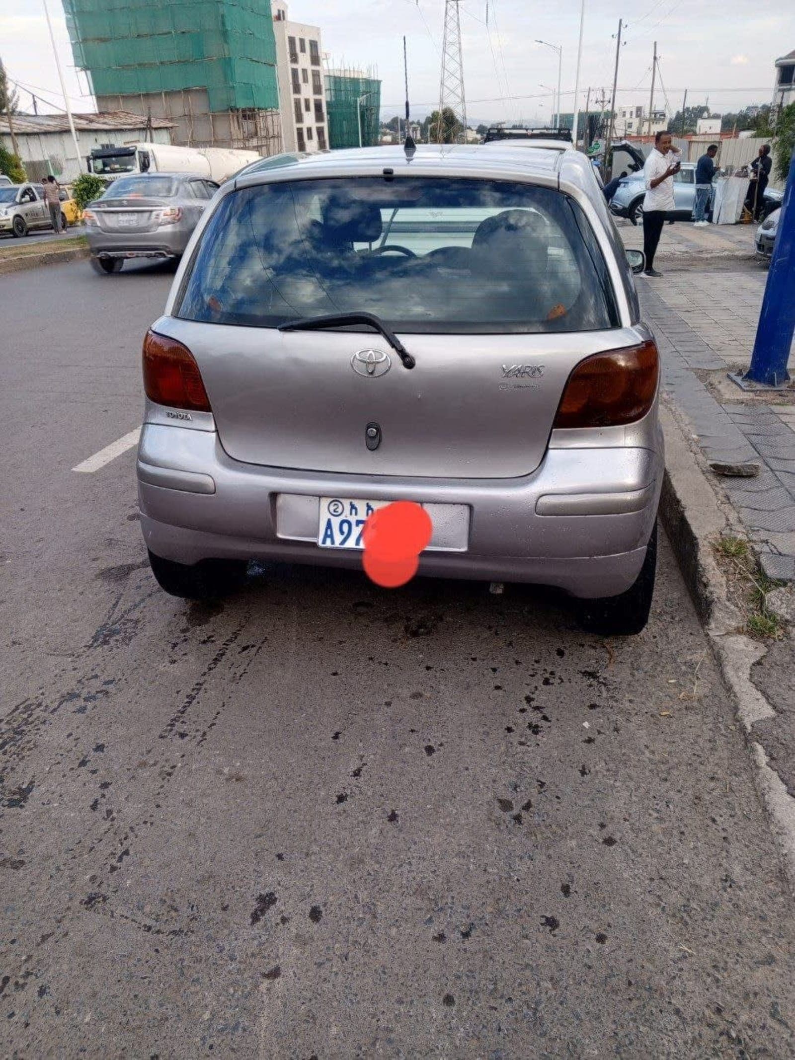 2004 Toyota Vitz/Yaris — photo 2