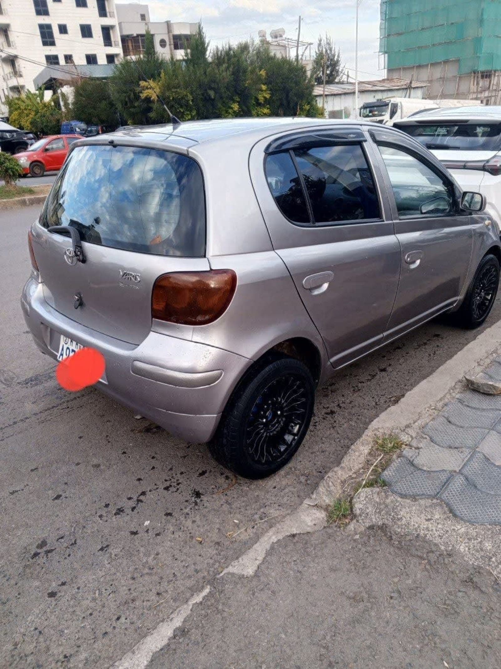 2004 Toyota Vitz/Yaris — photo 4