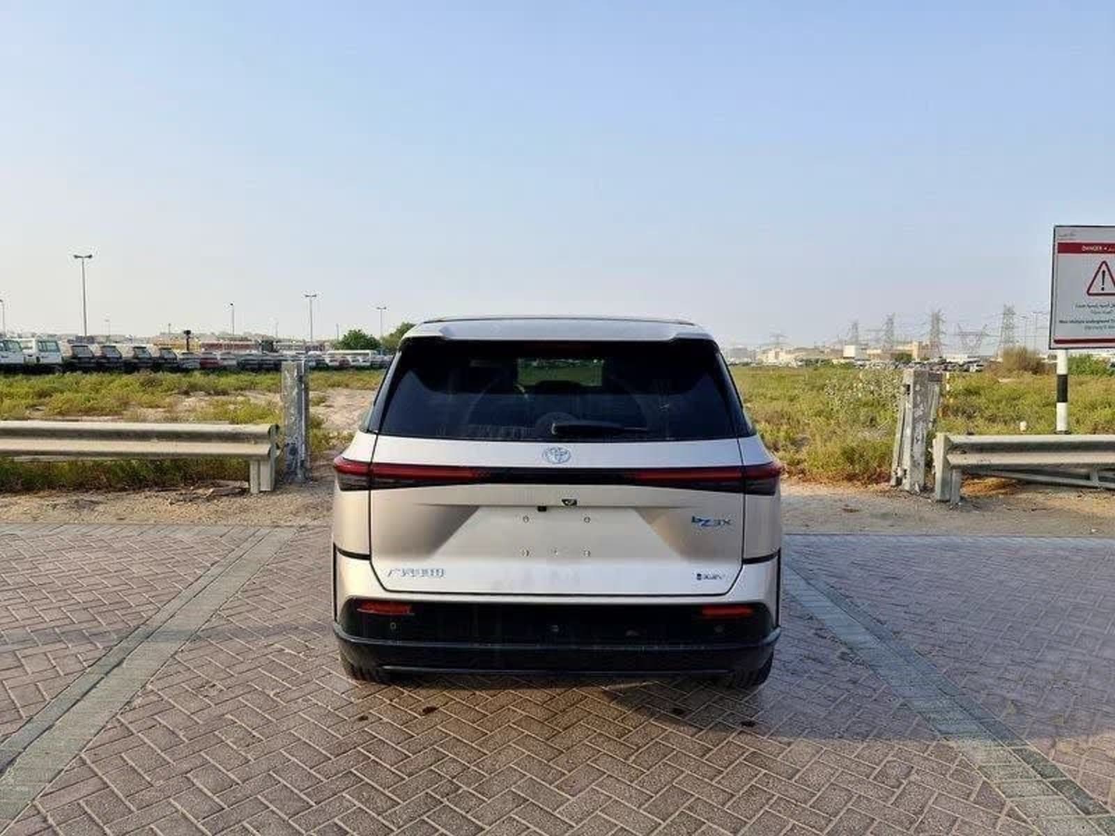 2025 Toyota BZ3X — photo 3