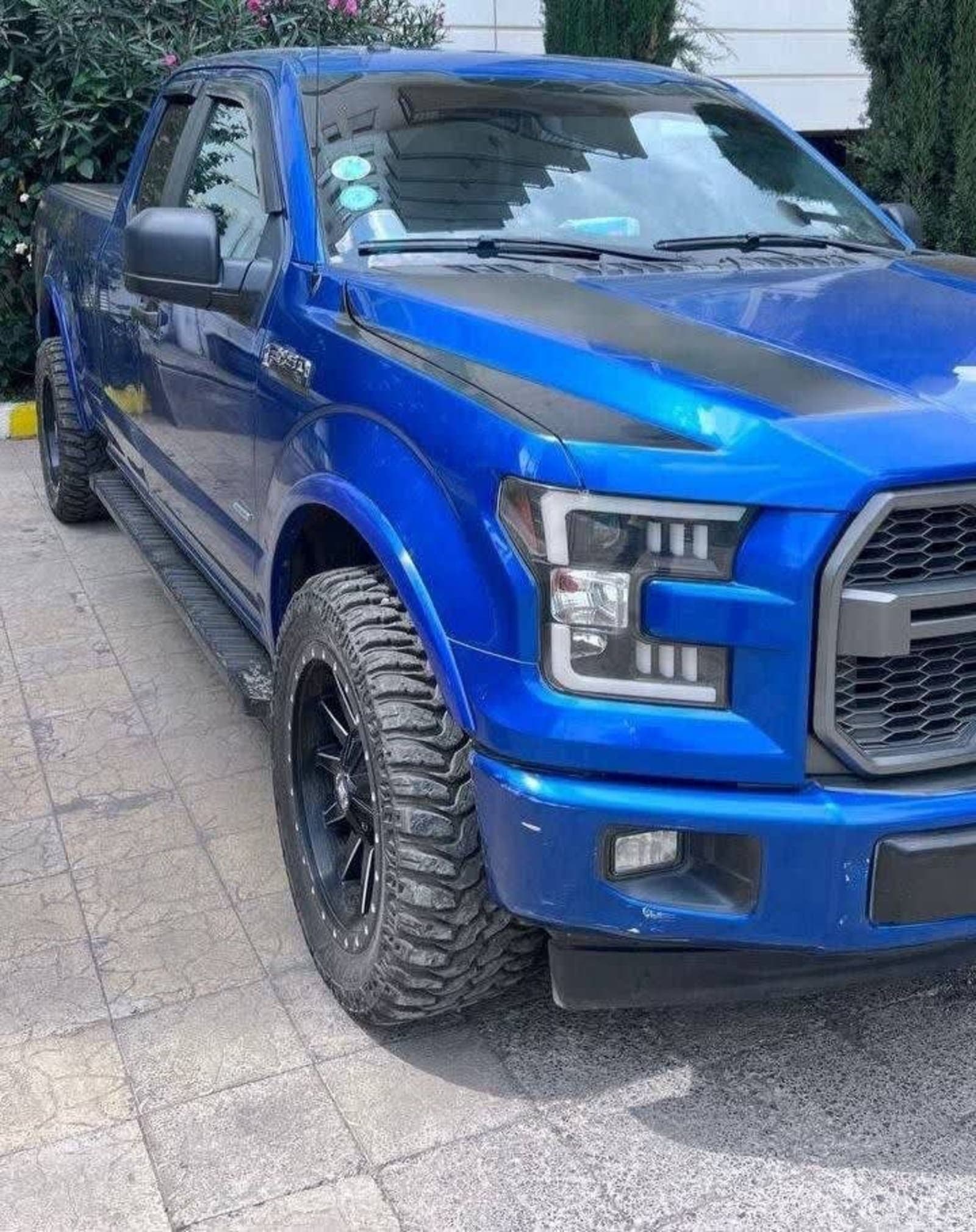 2018 Ford F-150 XLT โ photo 3