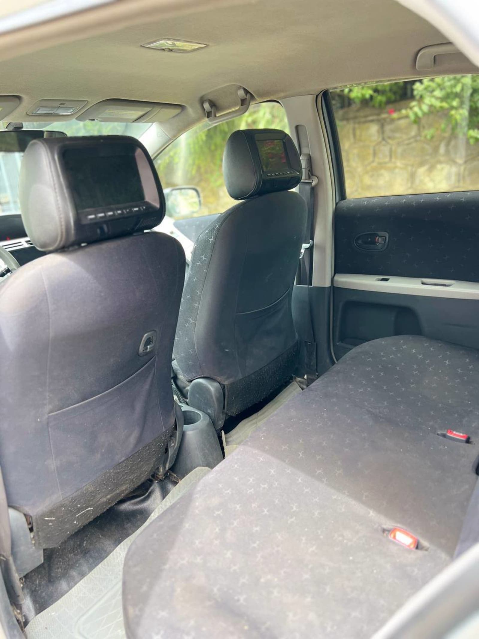 2010 Toyota Yaris Compact — photo 7