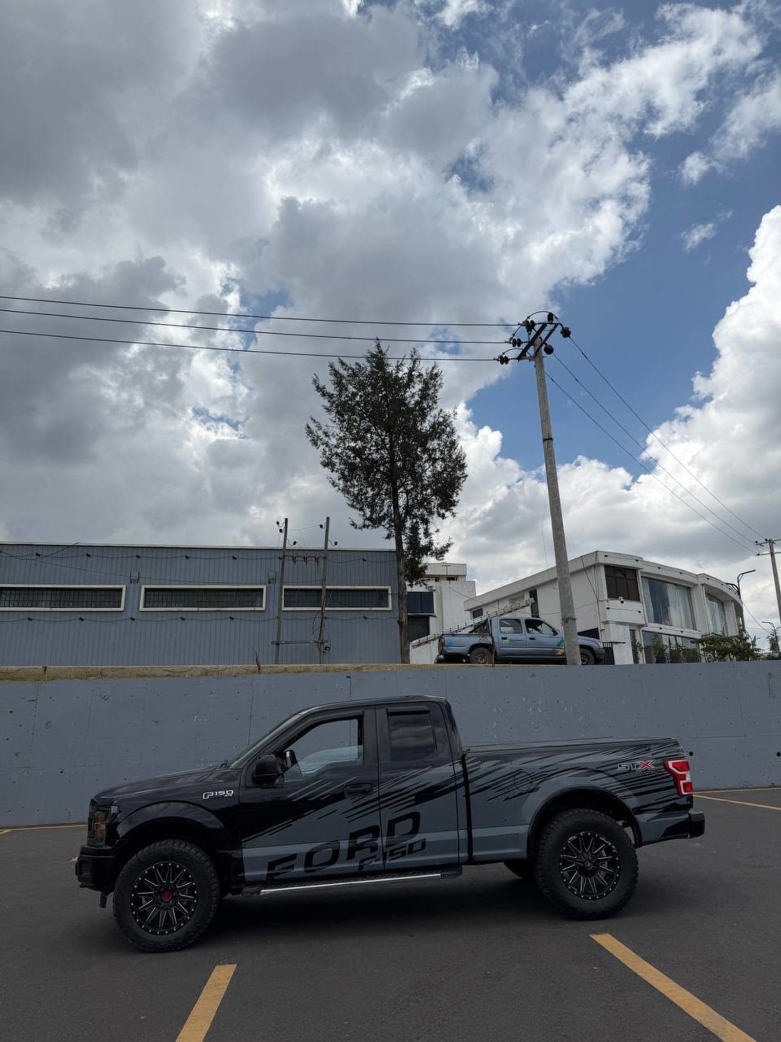 2020 Ford F150 — photo 3