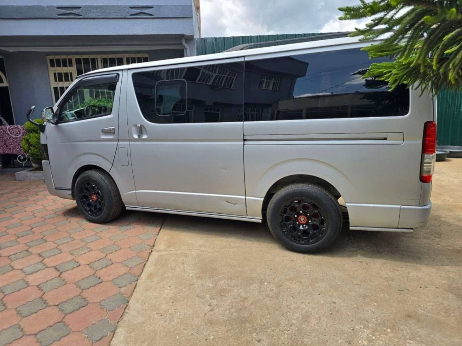2007 Toyota D4D — photo 3