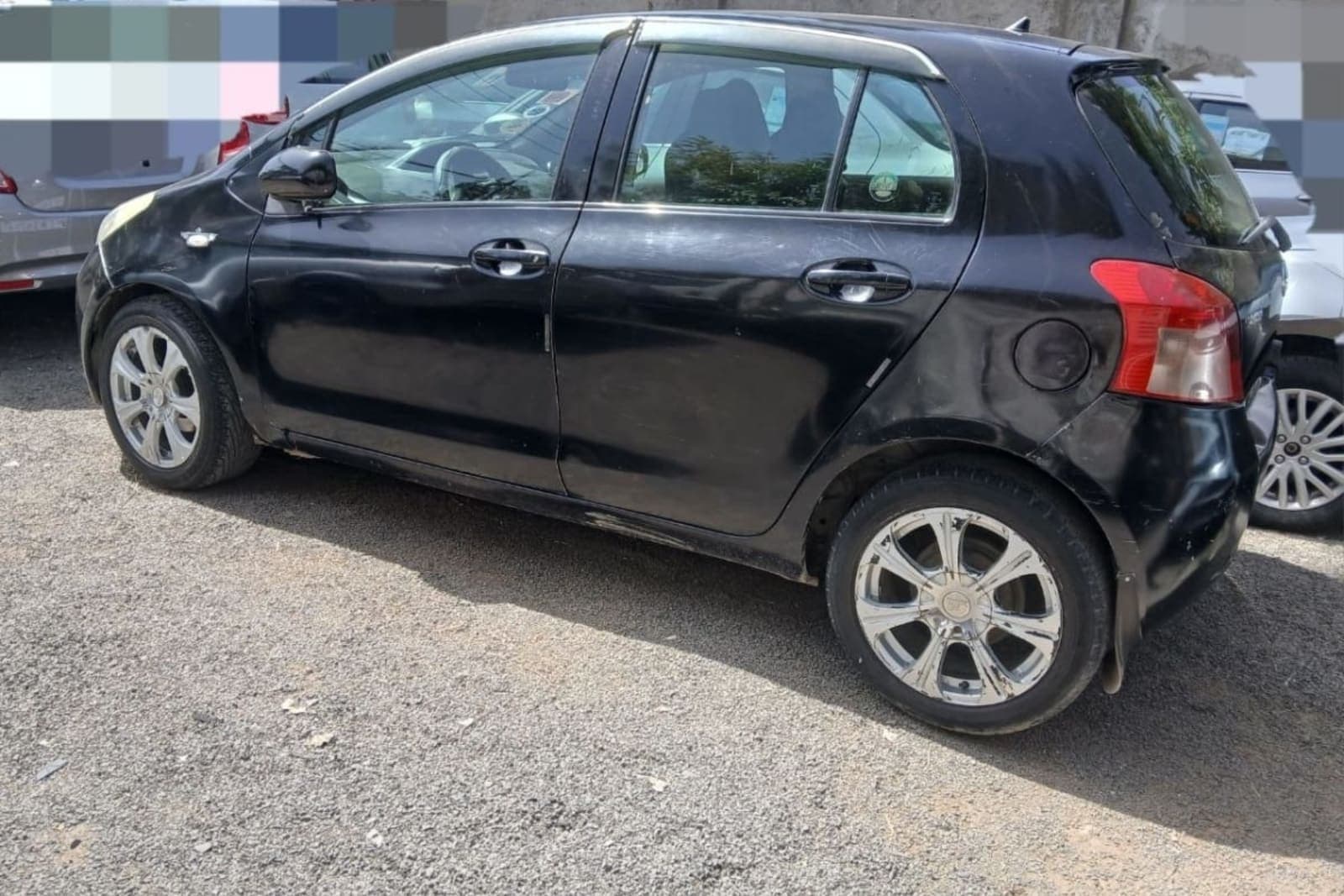 2008 Toyota Yaris Compact — photo 5