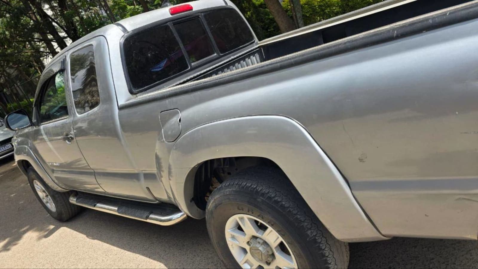 2012 Toyota Tacoma — photo 2