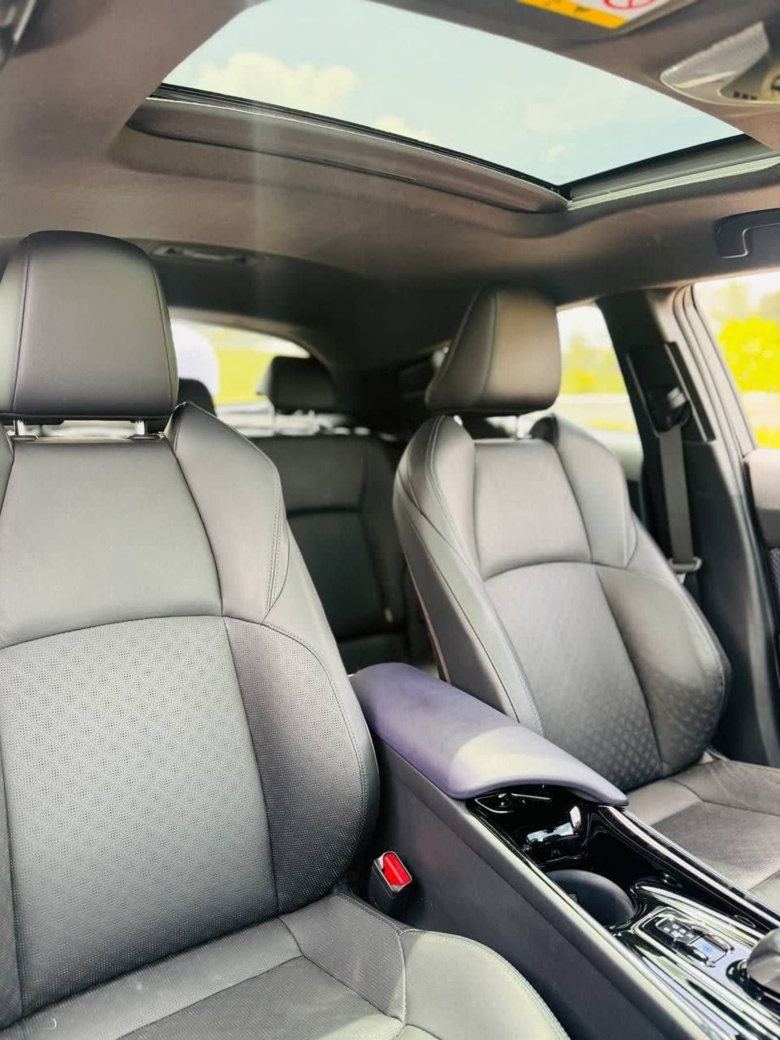 2023 TOYOTA IZOA — photo 2