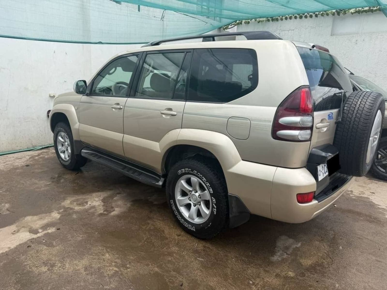 2006 Toyota Prado — photo 2