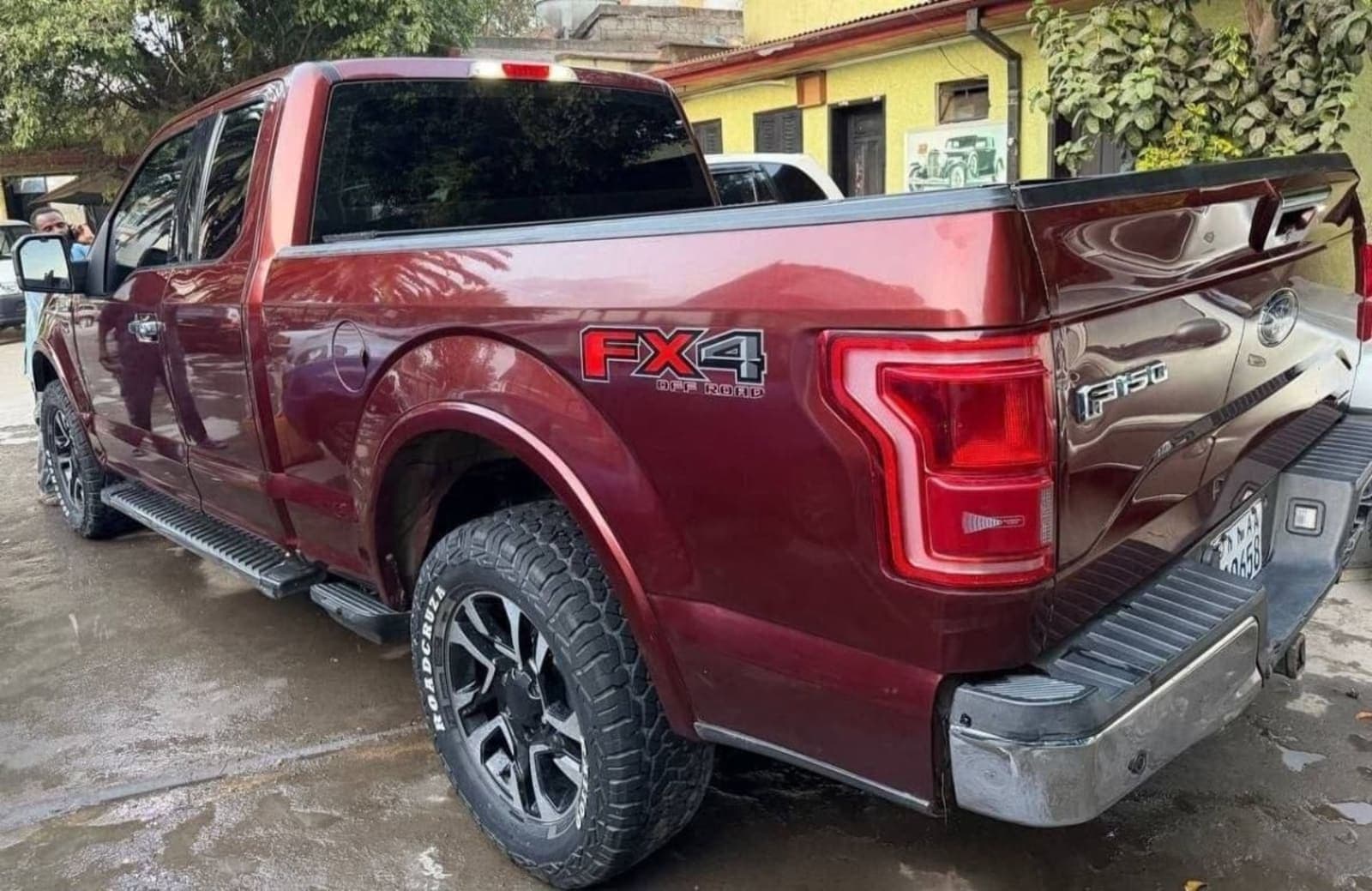 2015 Ford F-150 Lariat — photo 3