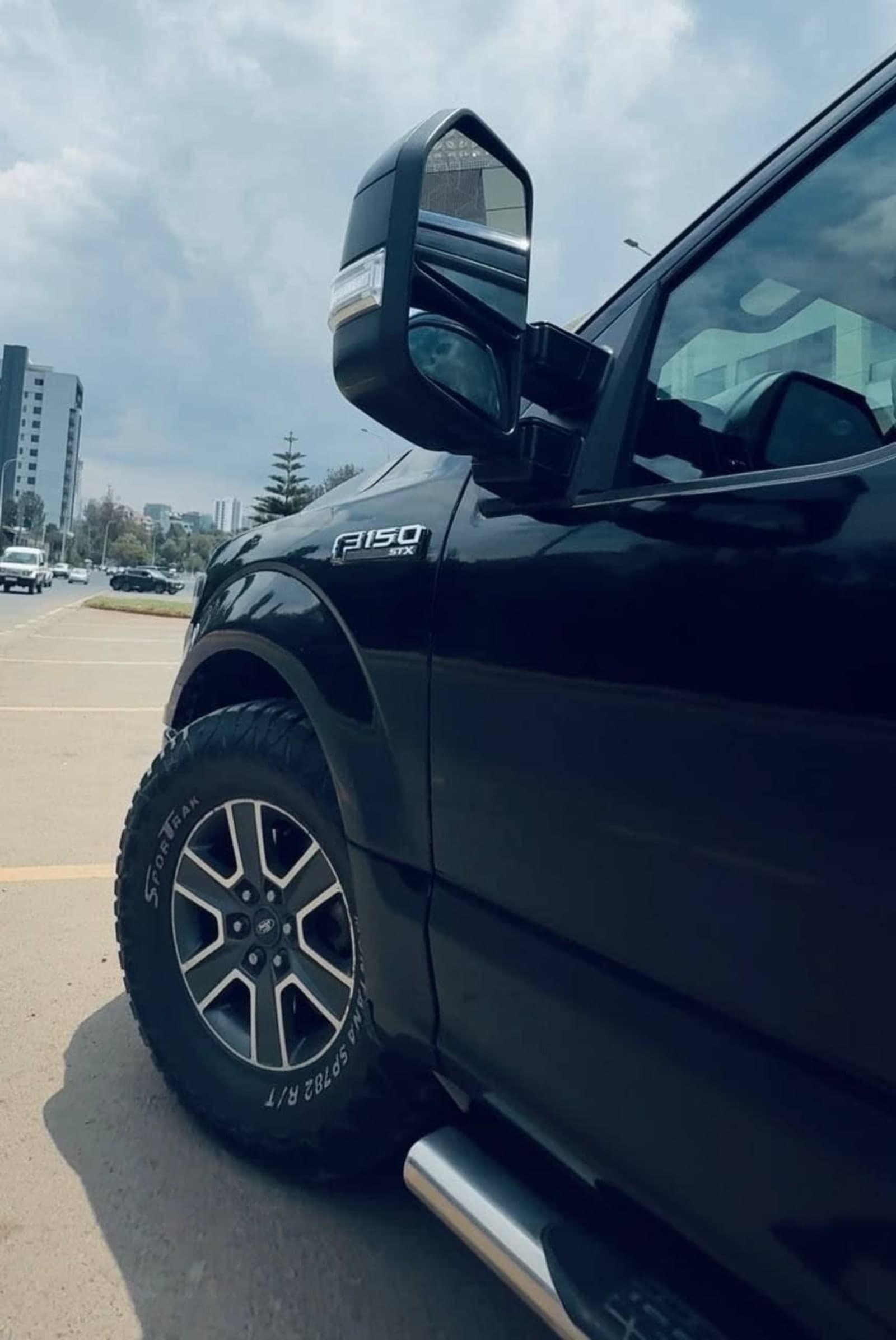 2018 Ford F-150 - STX — photo 4