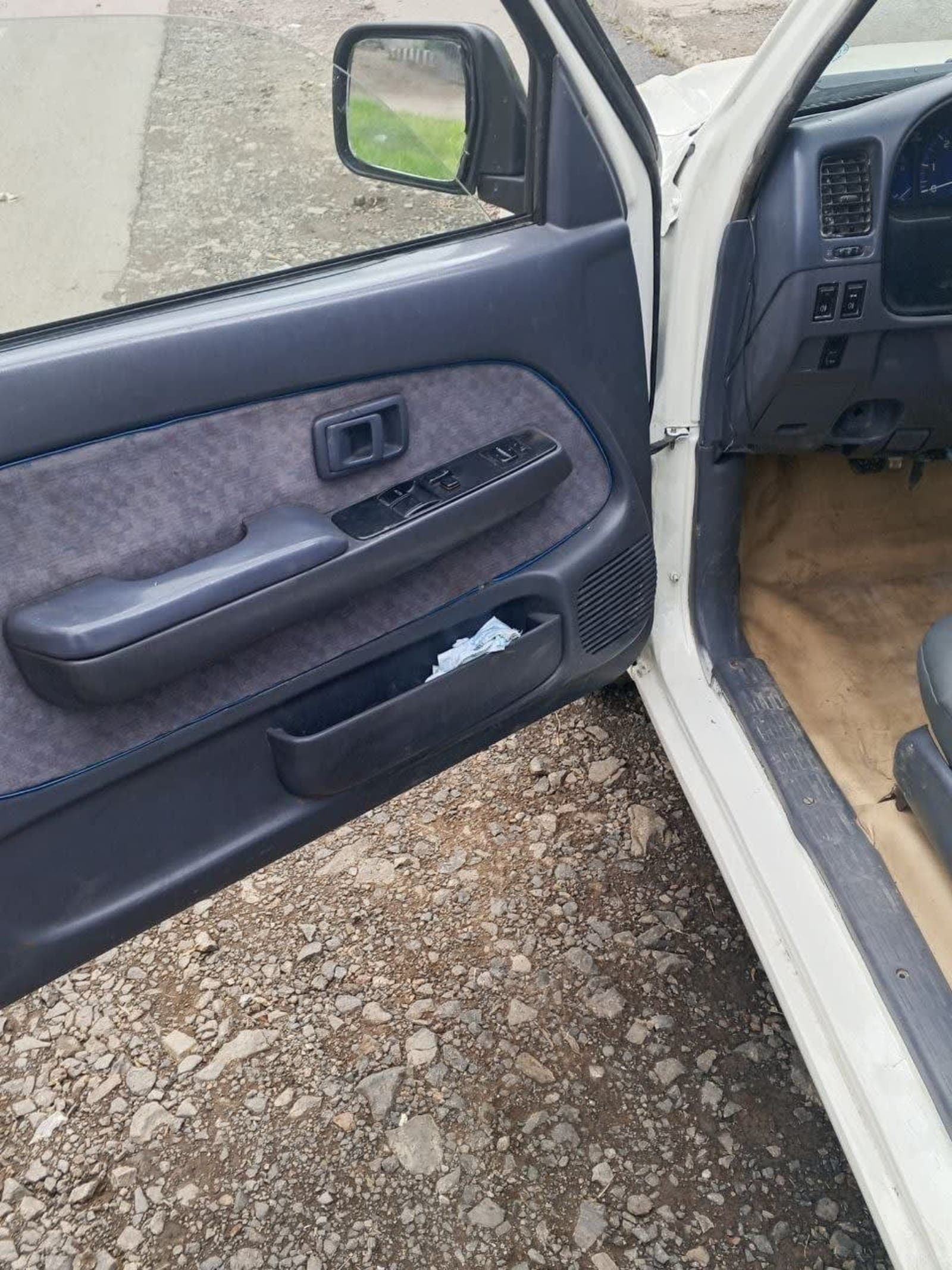 2002 Toyota D4D — photo 5
