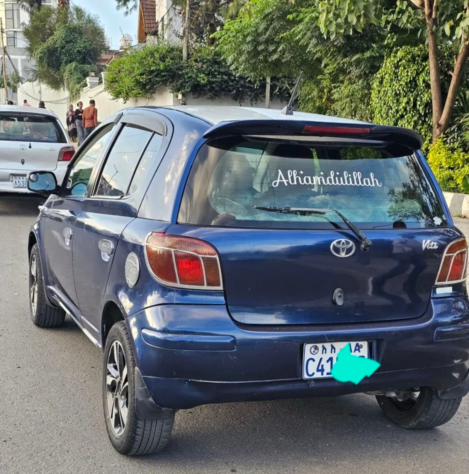 2004 Toyota Vitz